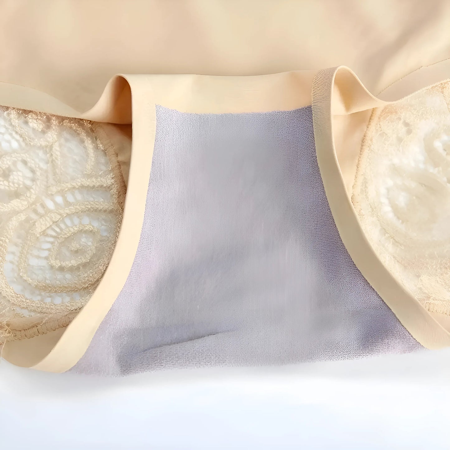 Culottes sans couture avec détail en dentelle à l'arrière