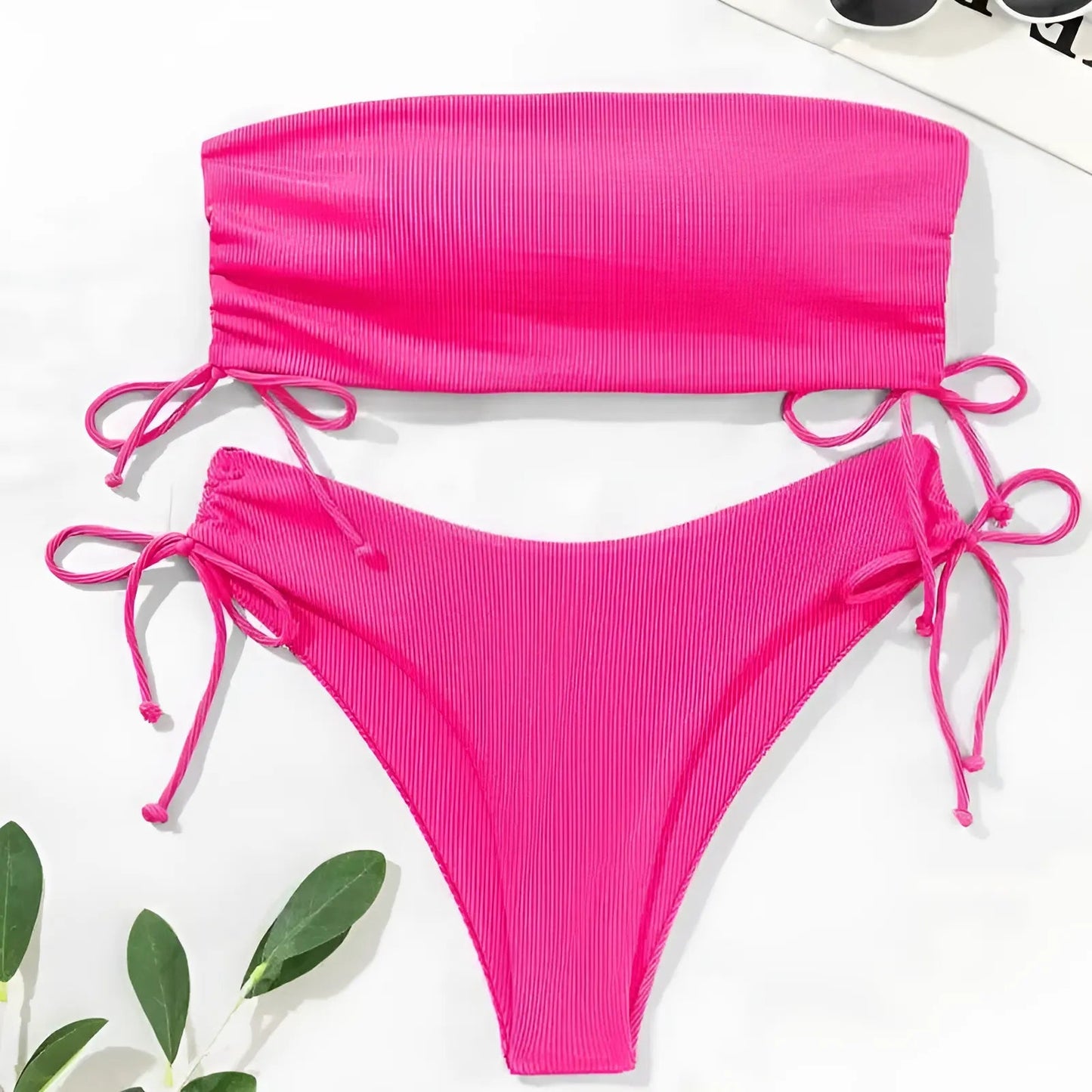 Ensemble de bikini deux pièces sans bretelles