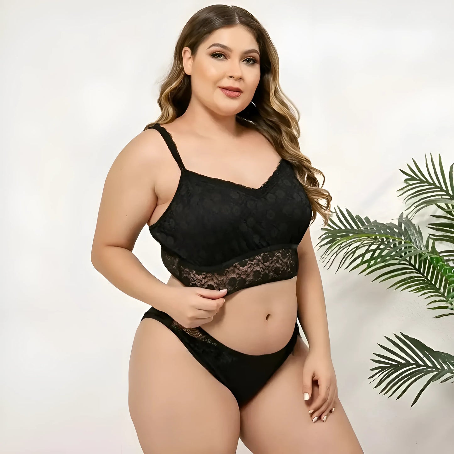 Ensemble de lingerie avec dentelle délicate en grandes tailles