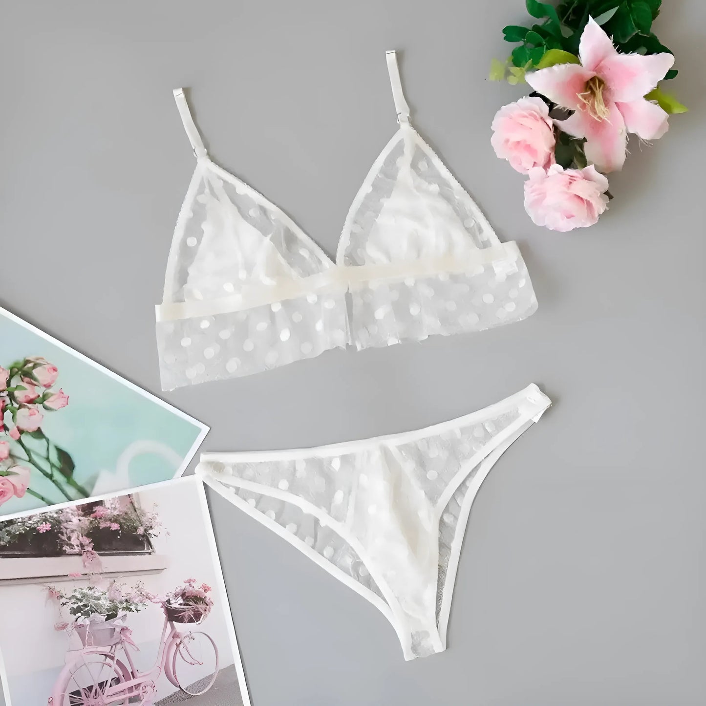 Ensemble de lingerie en dentelle à pois