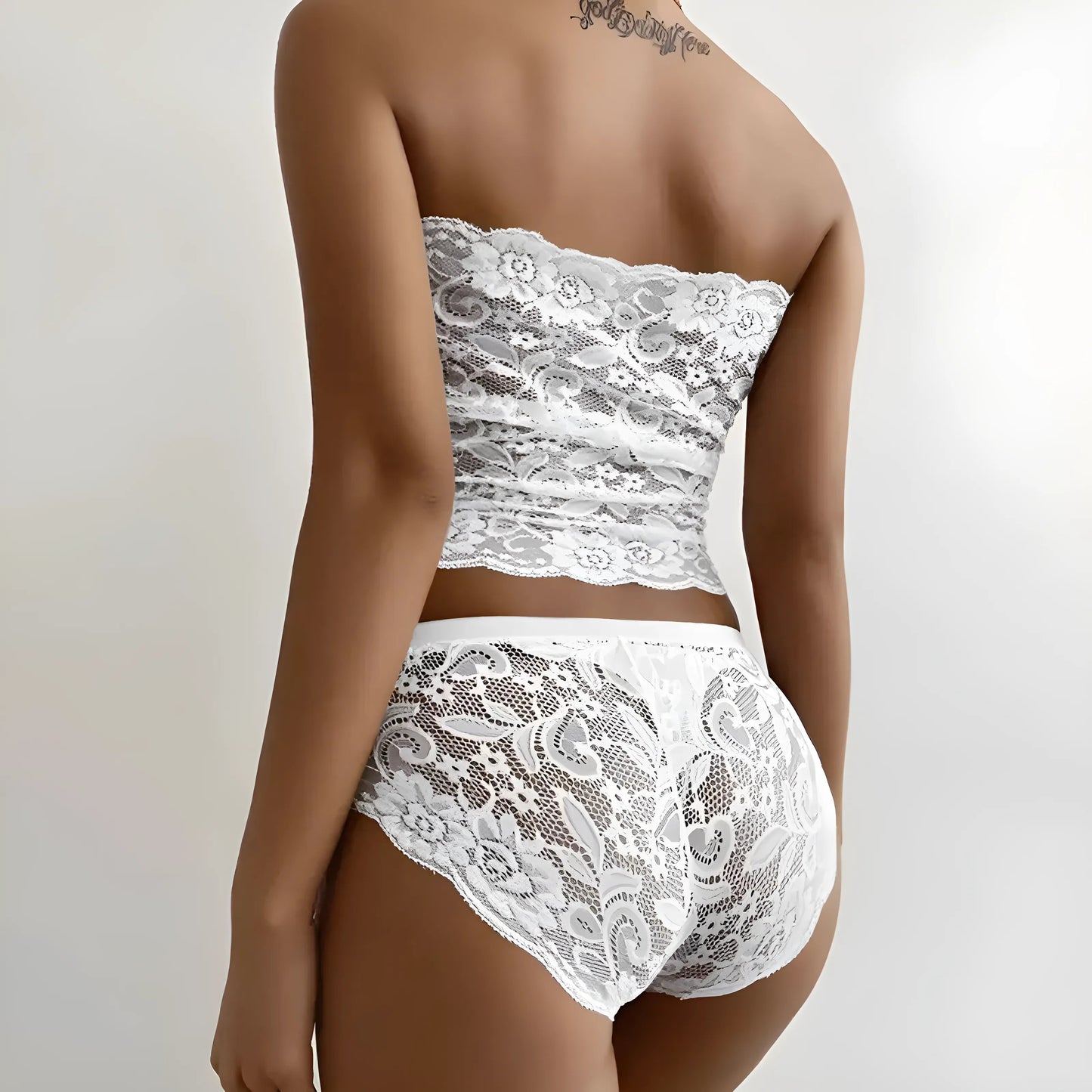 Ensemble de lingerie en dentelle avec haut style corset