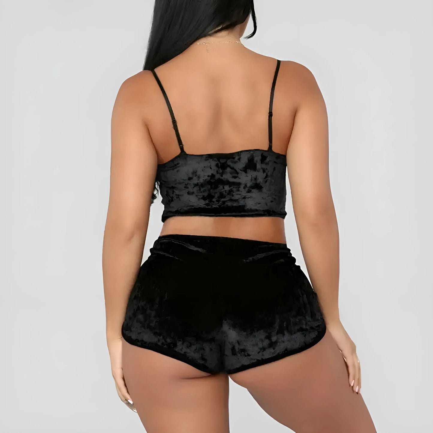 Ensemble de pyjama en velours avec haut et shorts