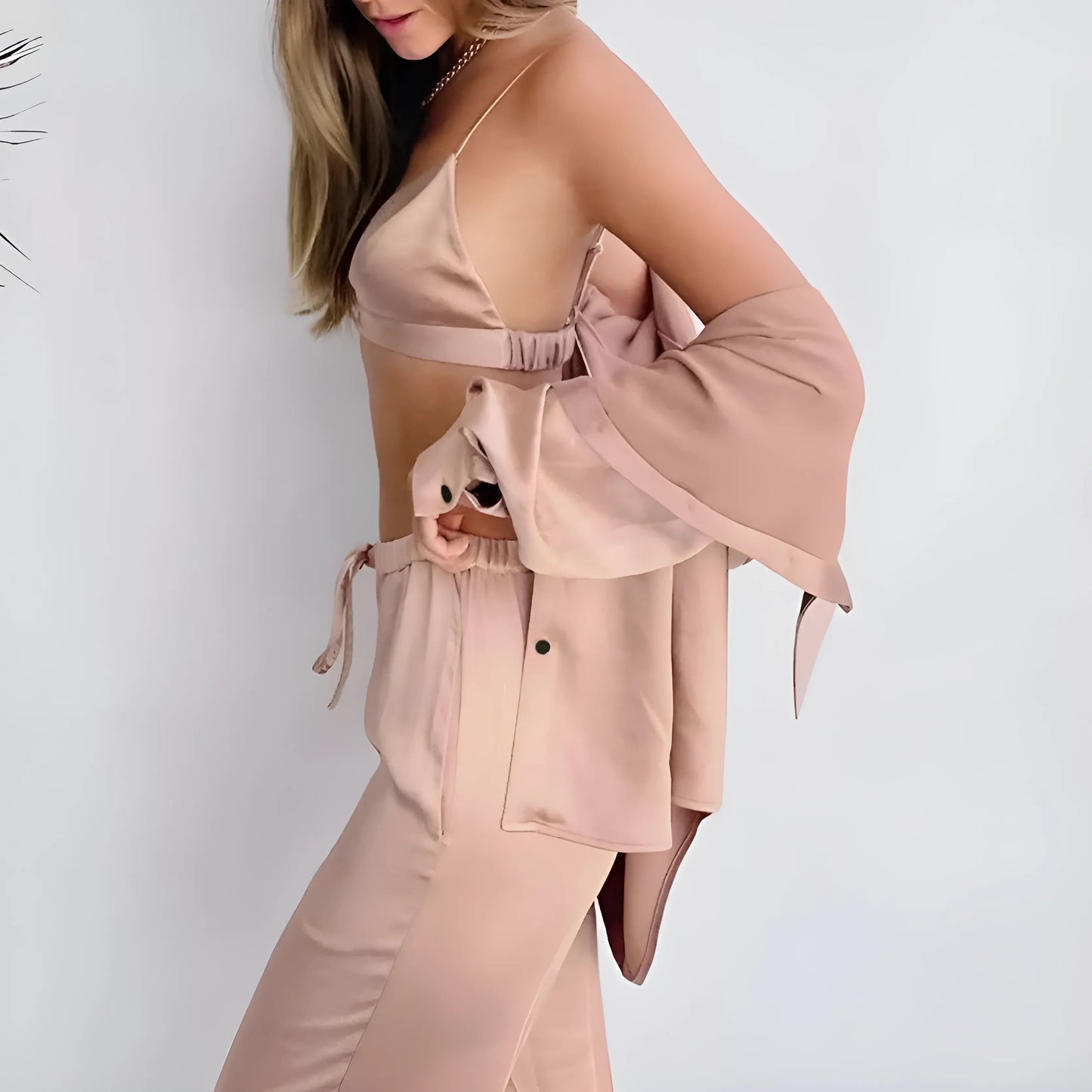Ensemble de pyjama long en satin 3 pièces