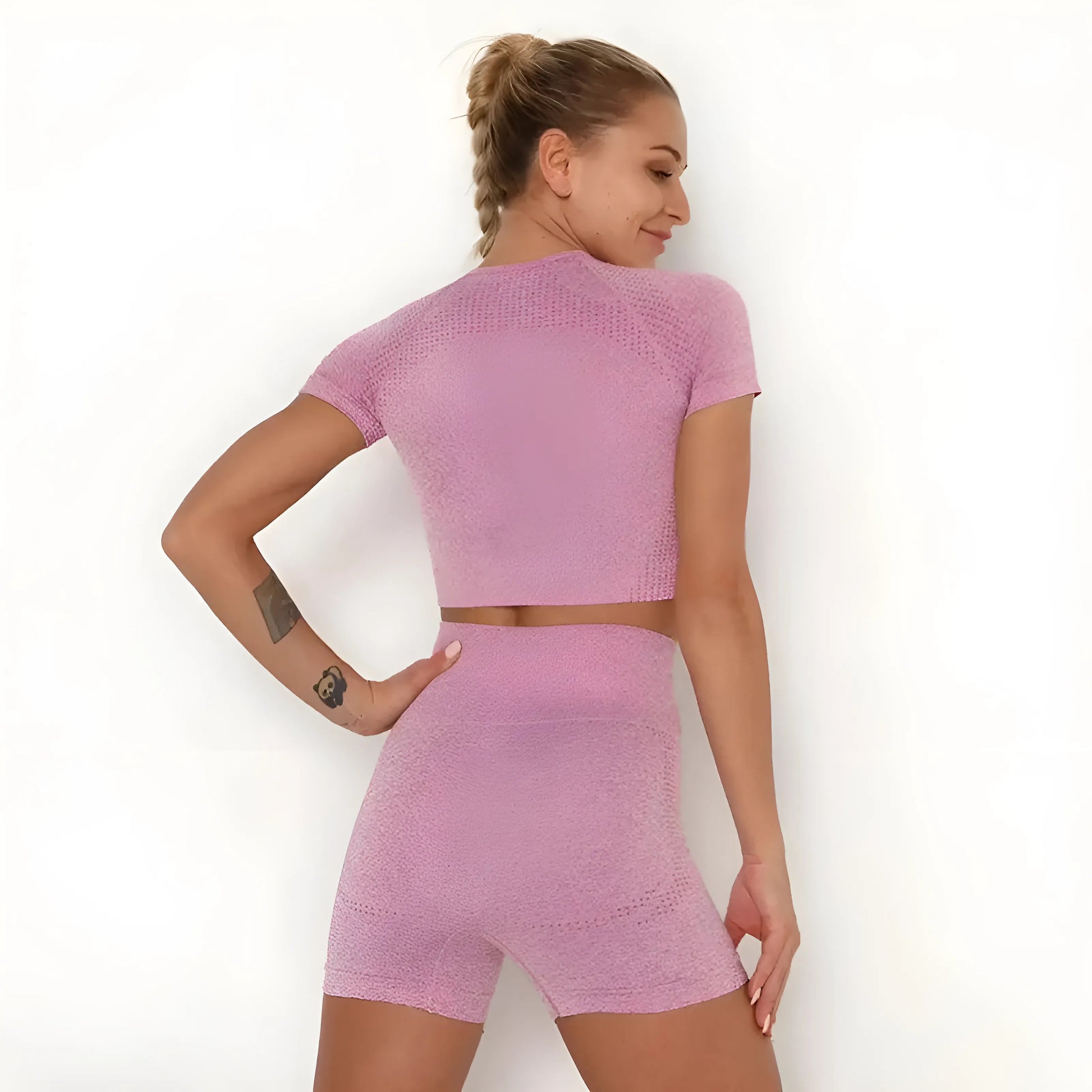 Ensemble de sport avec shorts