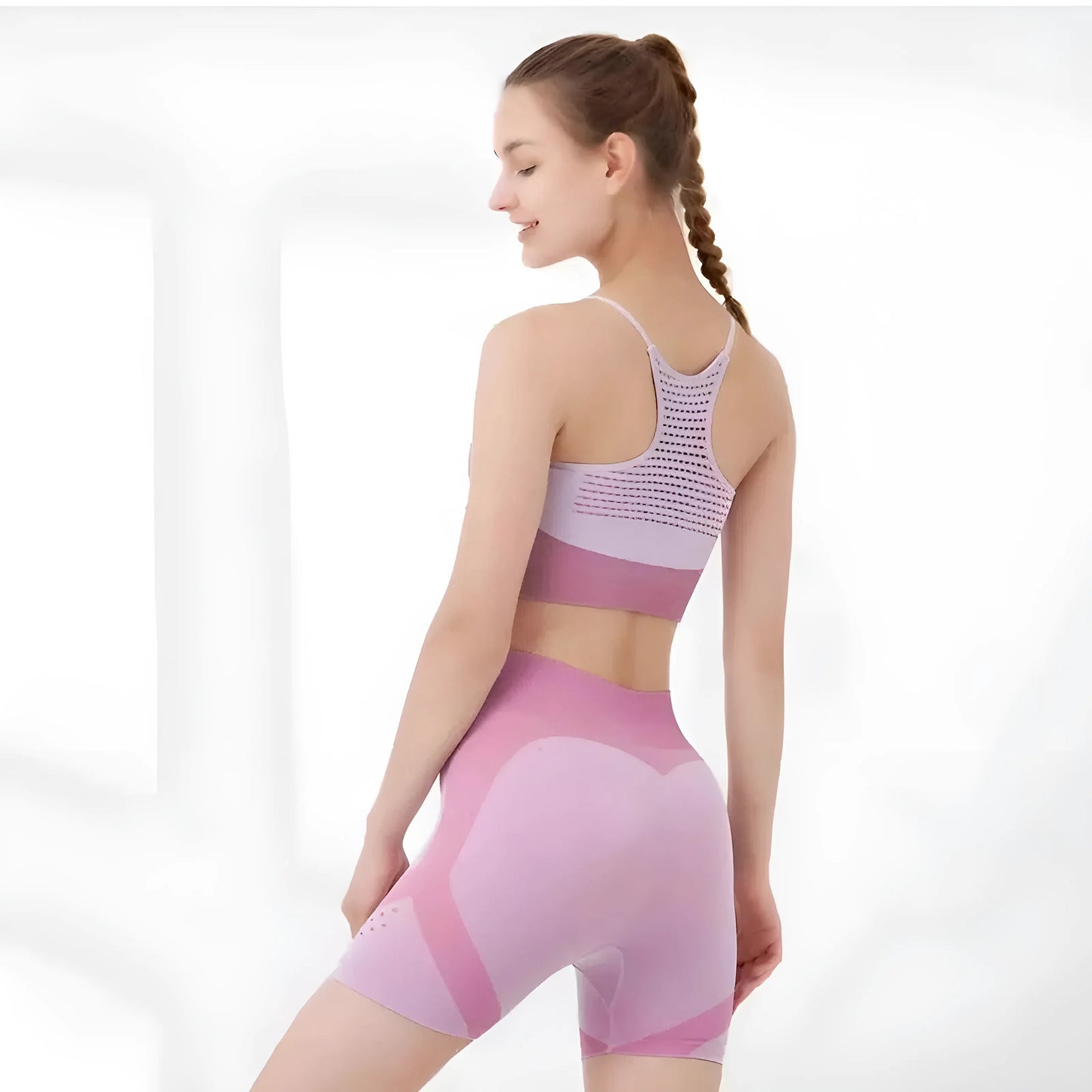 Ensemble de sport avec shorts courts