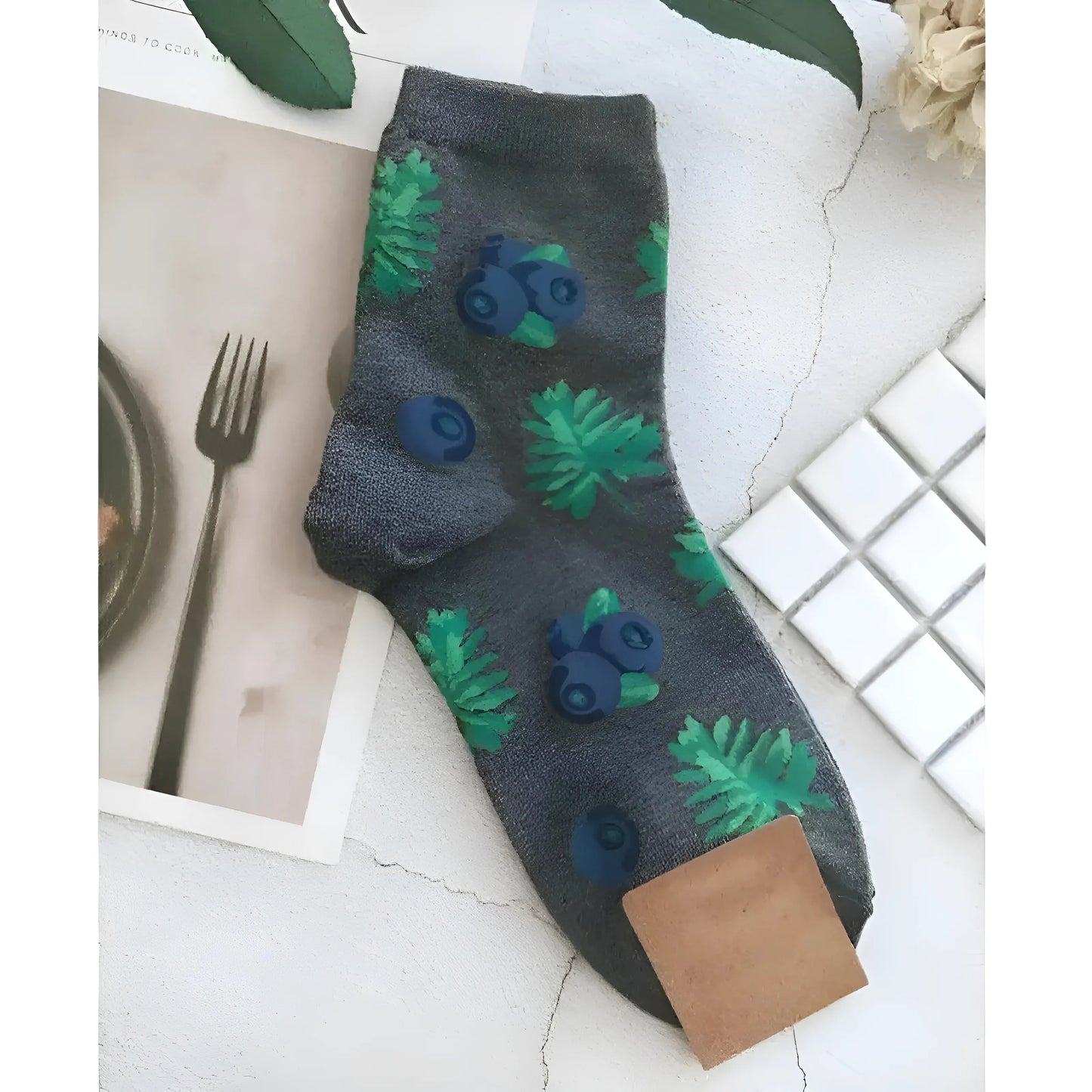 Gris foncé Chaussettes longues avec des imprimés colorés