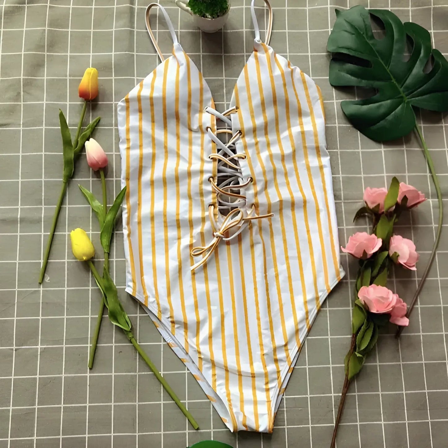 Jaune Maillot de bain une pièce avec liens