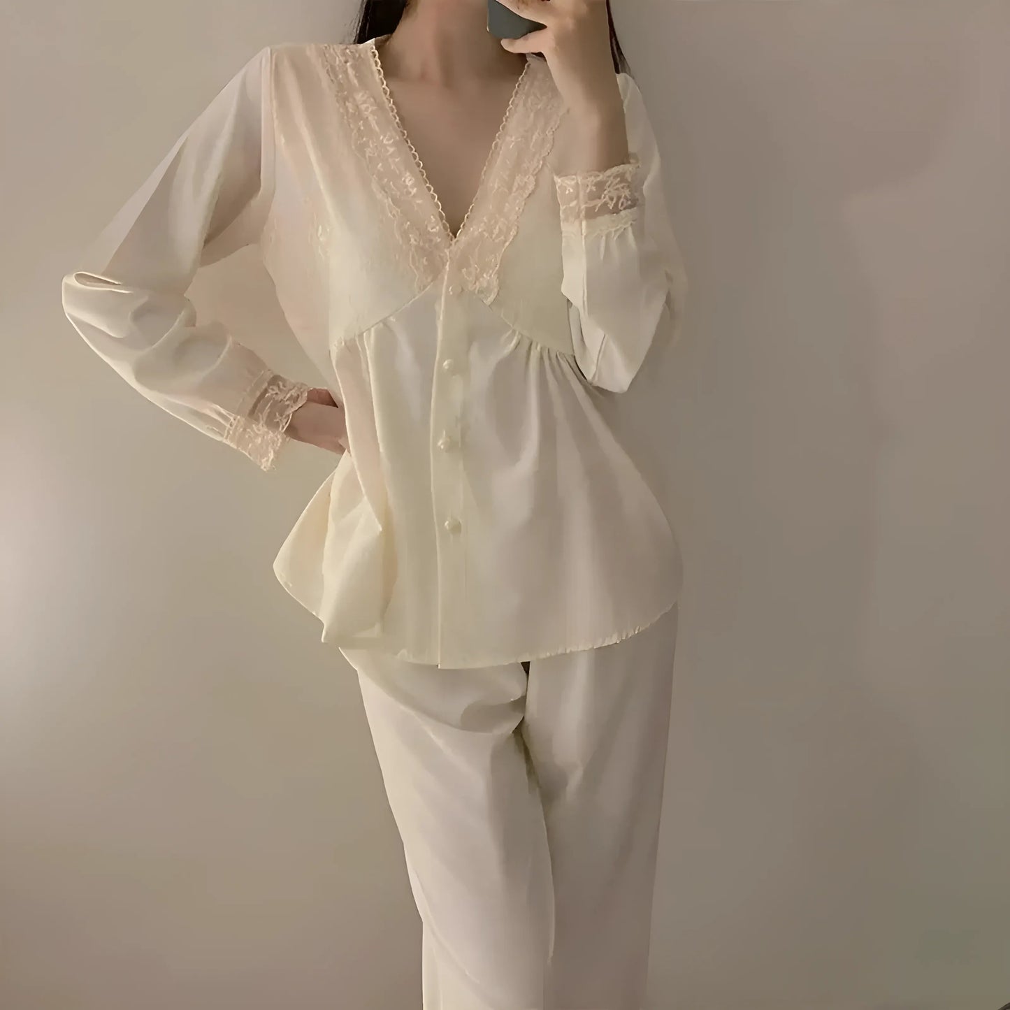 Lingerie et Pyjama à Boutons