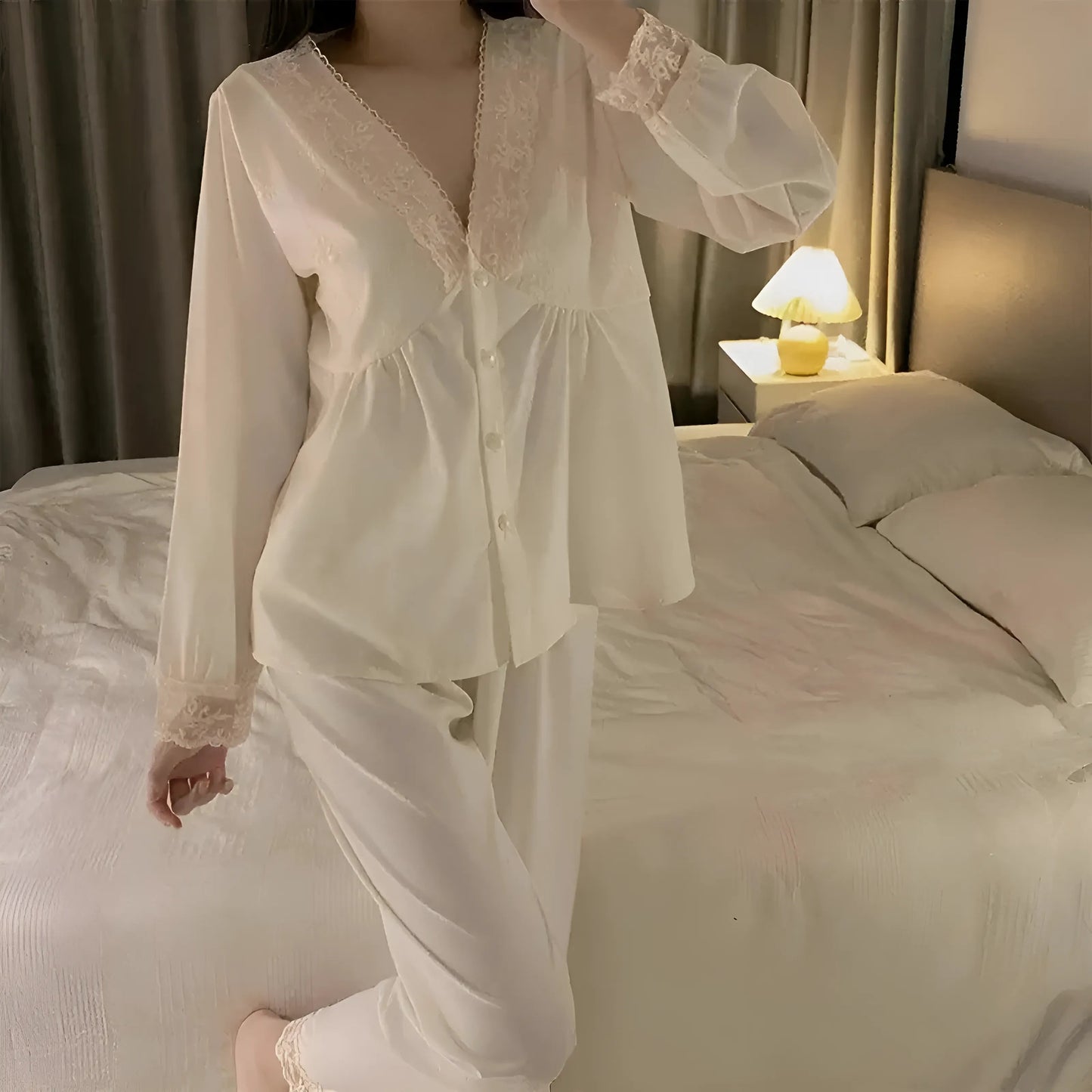 Lingerie et Pyjama à Boutons