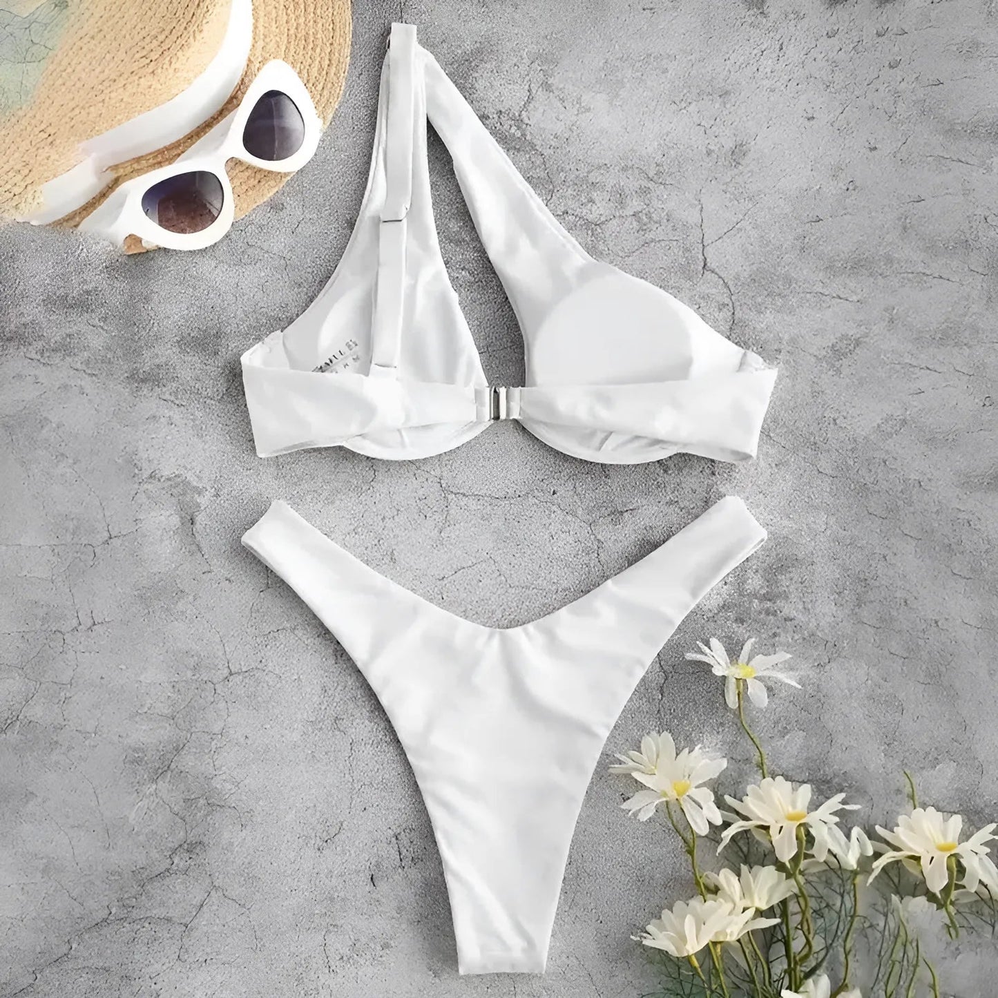 Maillot de bain asymétrique deux pièces