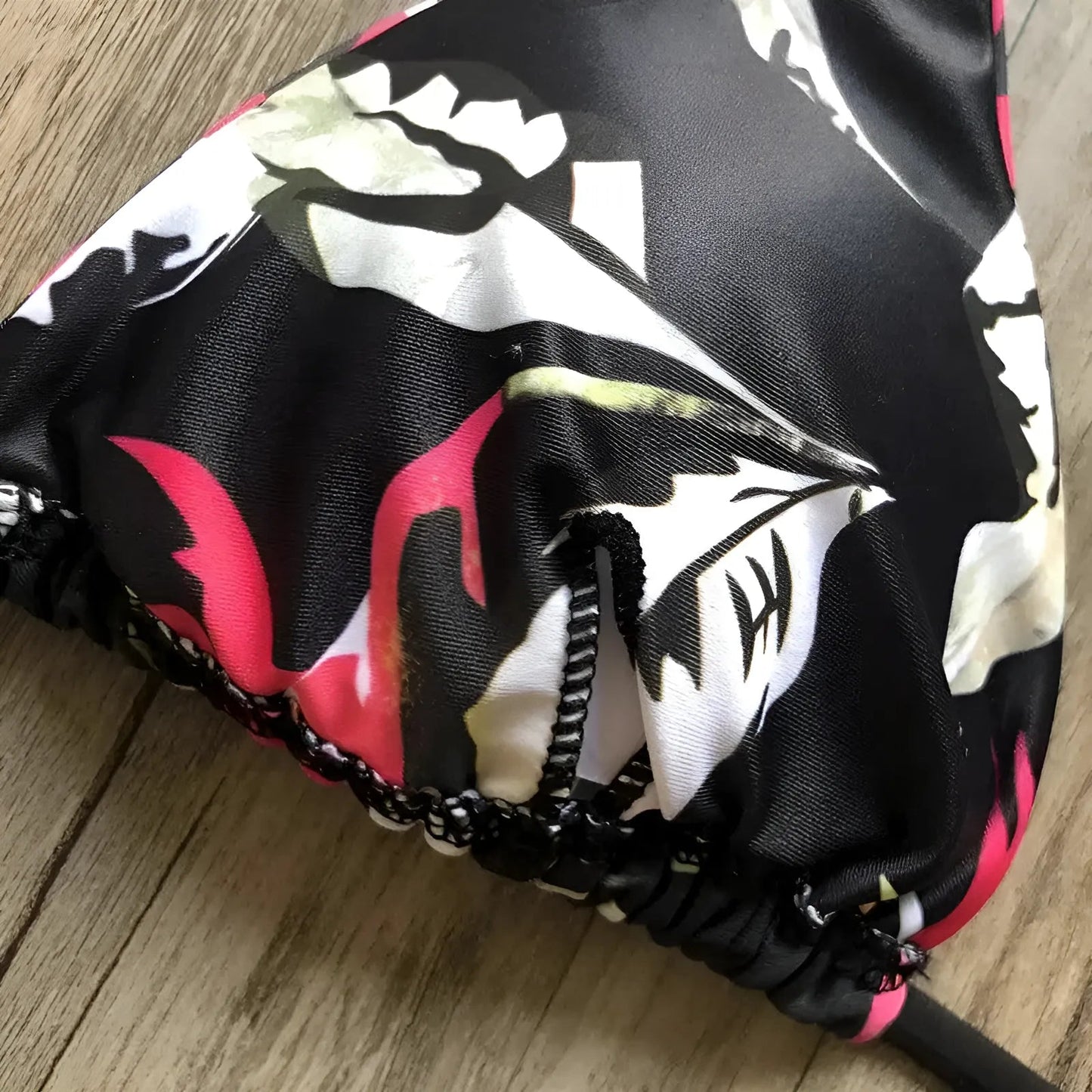 Maillot de bain deux pièces avec bretelles épaisses