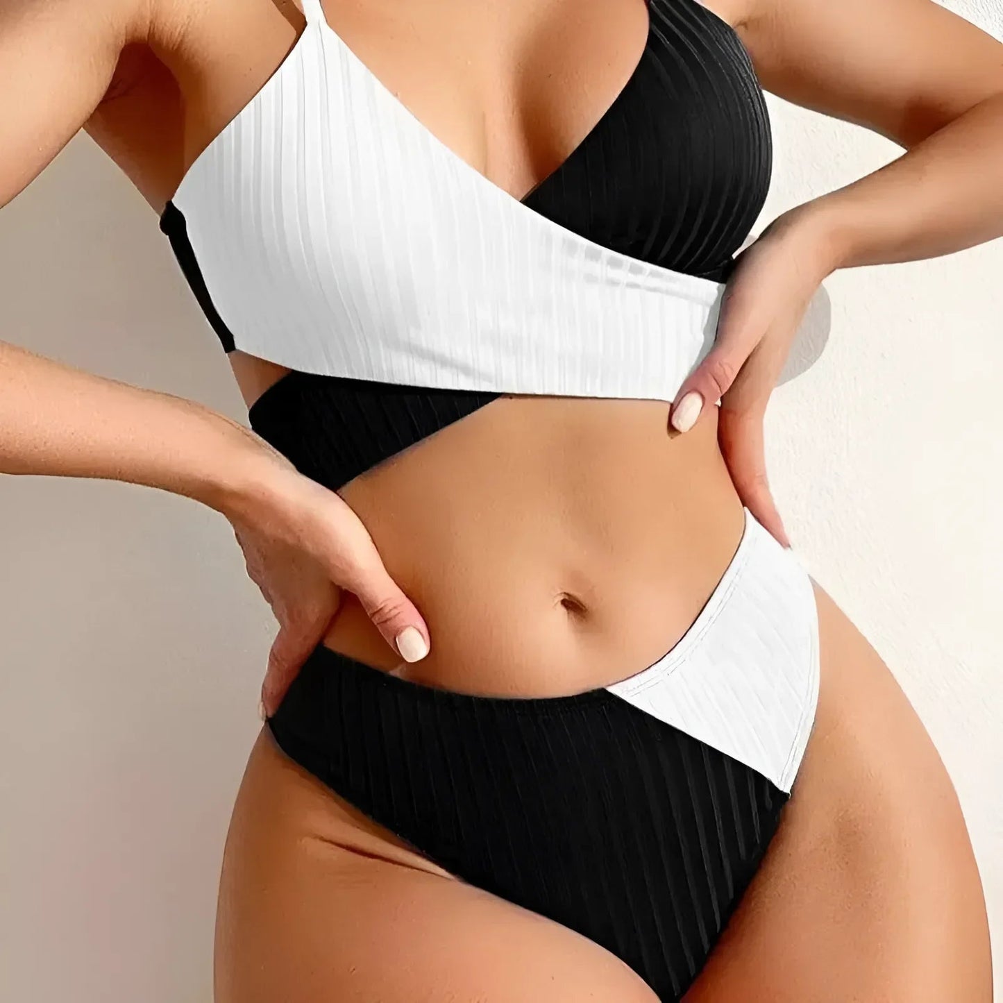 Maillot de bain deux pièces en tissus mélangés