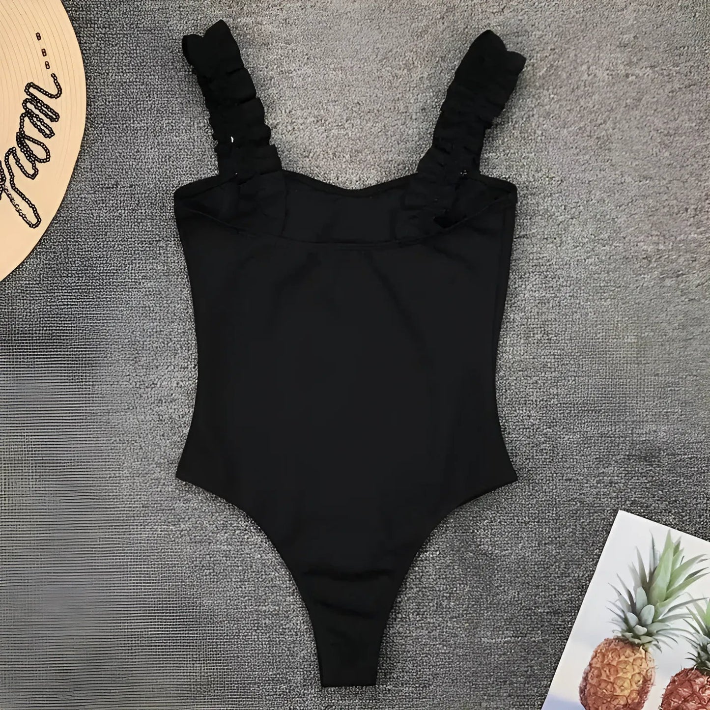 Maillot de bain une pièce avec des bretelles décoratives