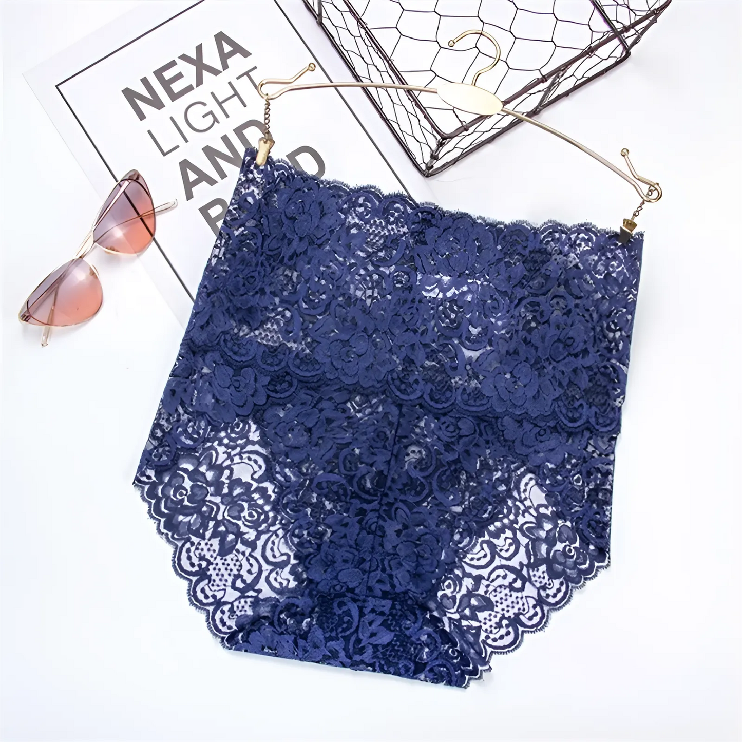 Marine Culotte haute en dentelle
