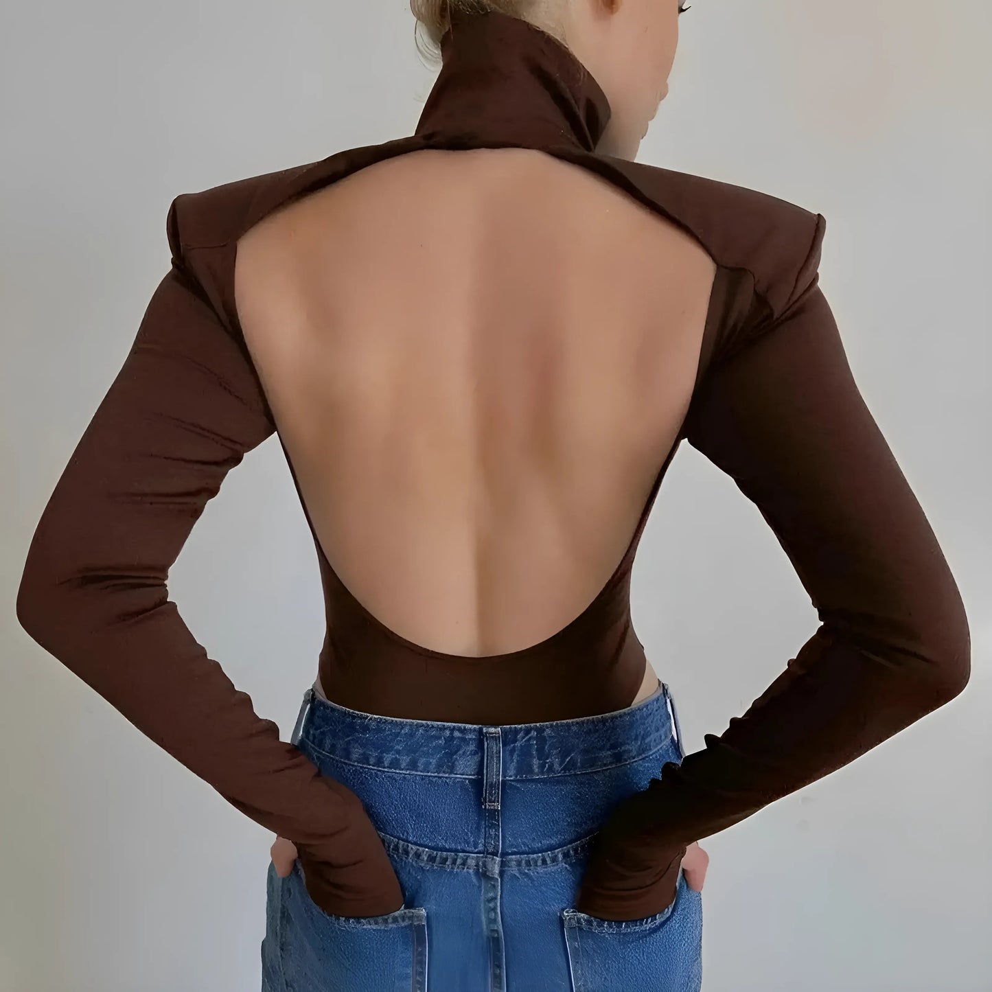 Marron Body féminin avec dos ouvert
