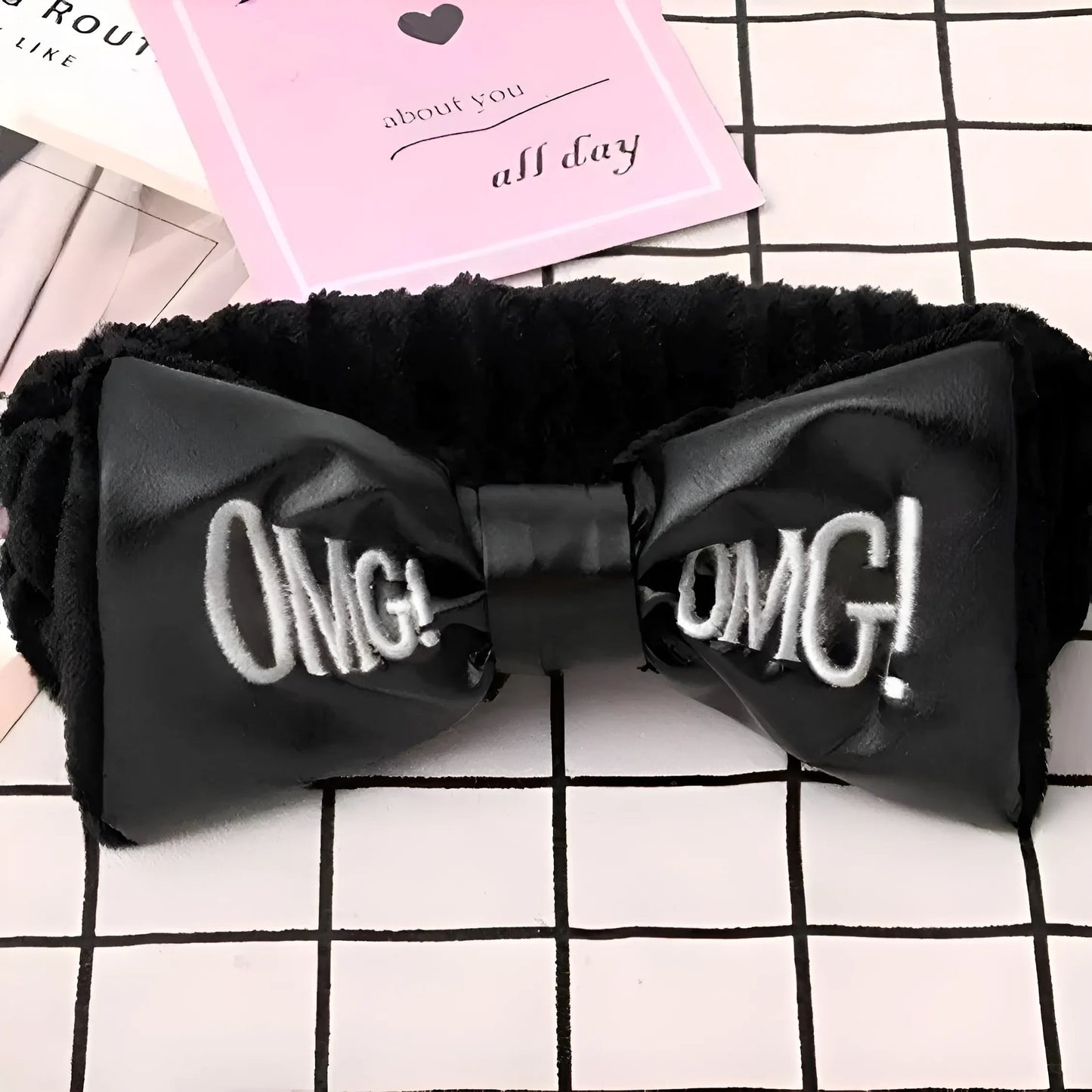 Noir Bandeau en satin avec nœud