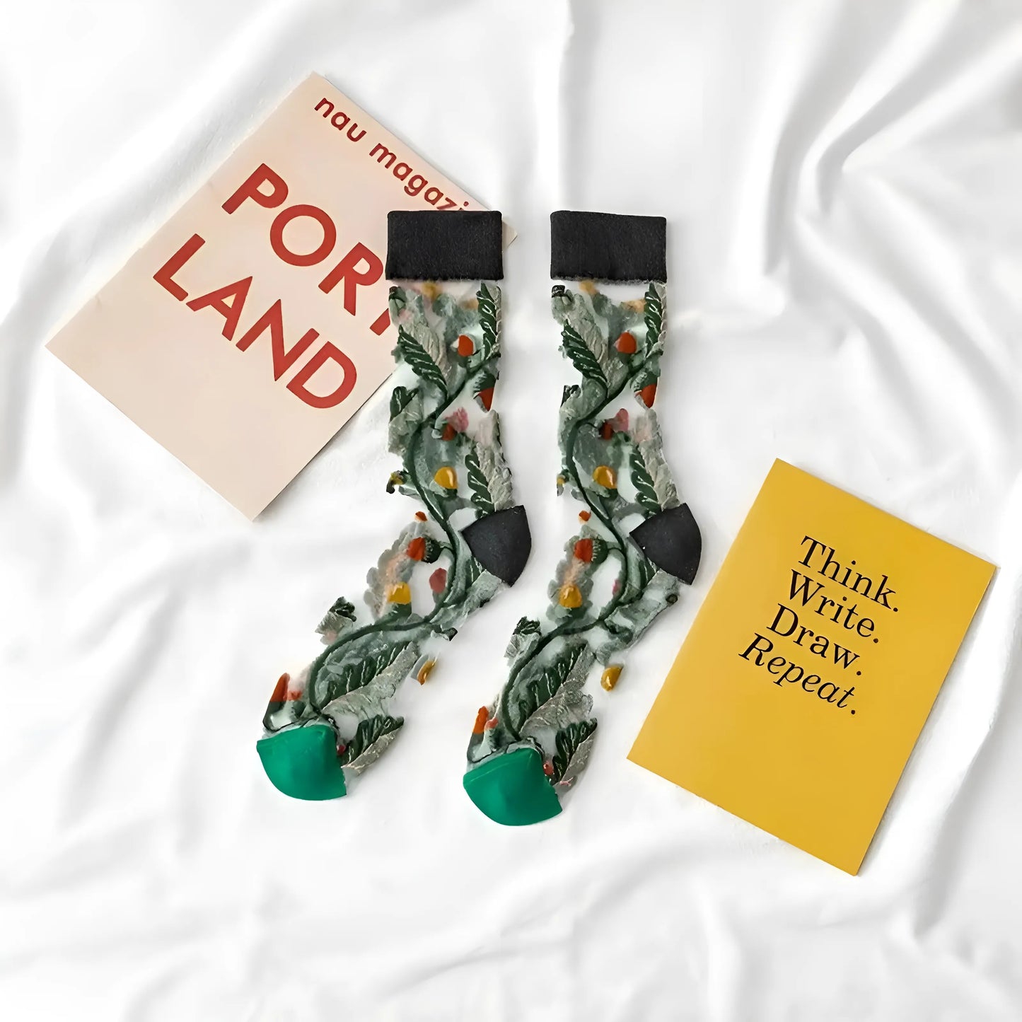 Noir Chaussettes à motif floral transparent
