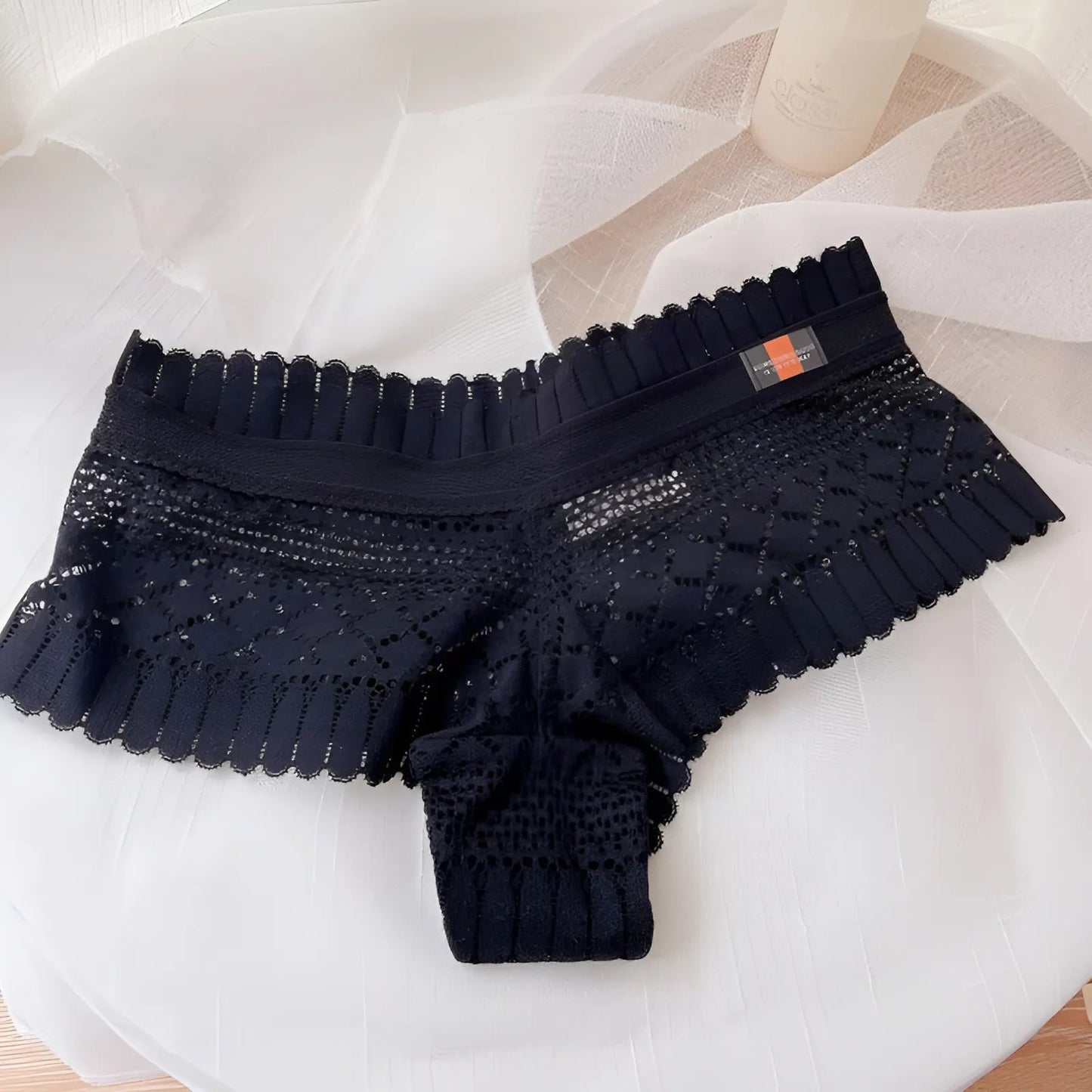 Noir Culotte haute en dentelle