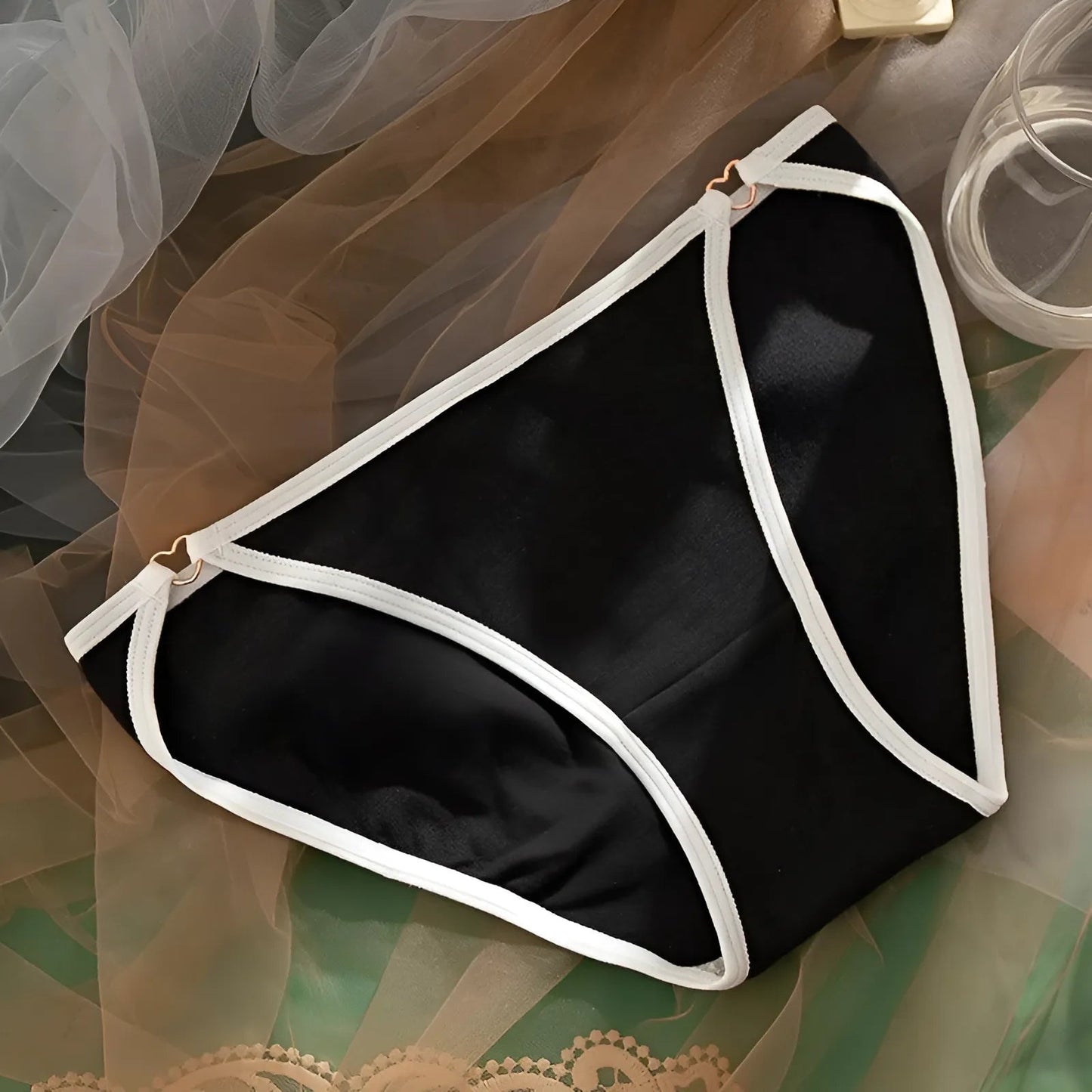 Noir Culottes pour femmes avec garniture décorative