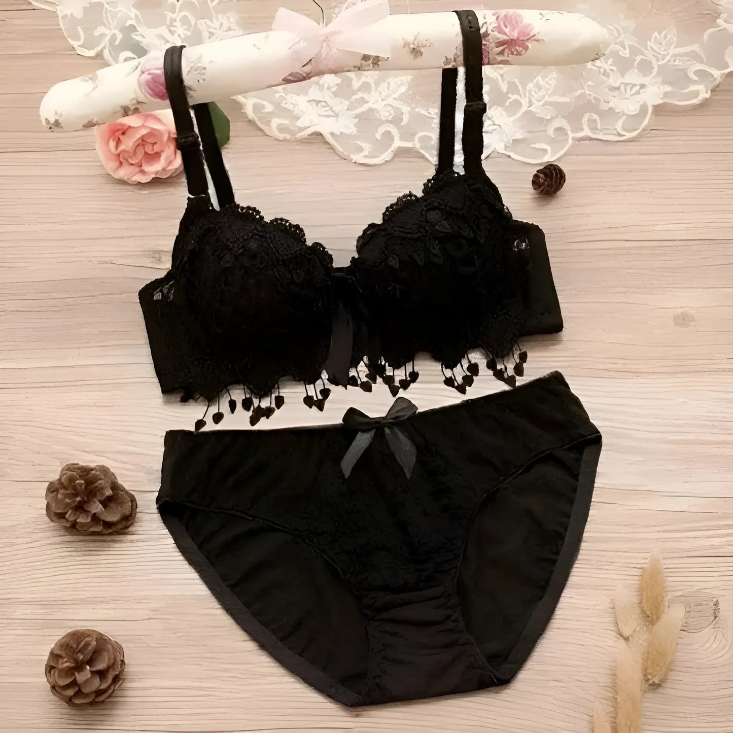 Noir Ensemble de lingerie en dentelle avec motif en cœur