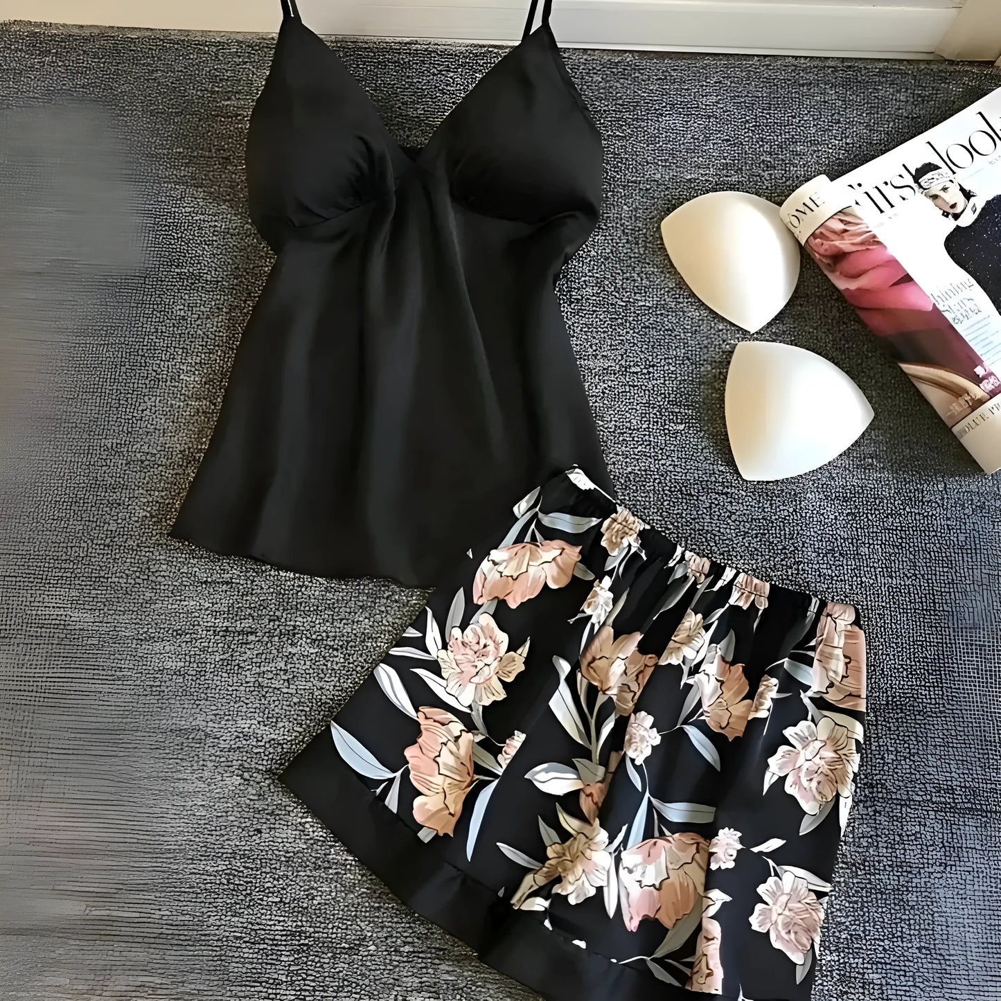 Noir Ensemble de pyjama en satin avec shorts colorés