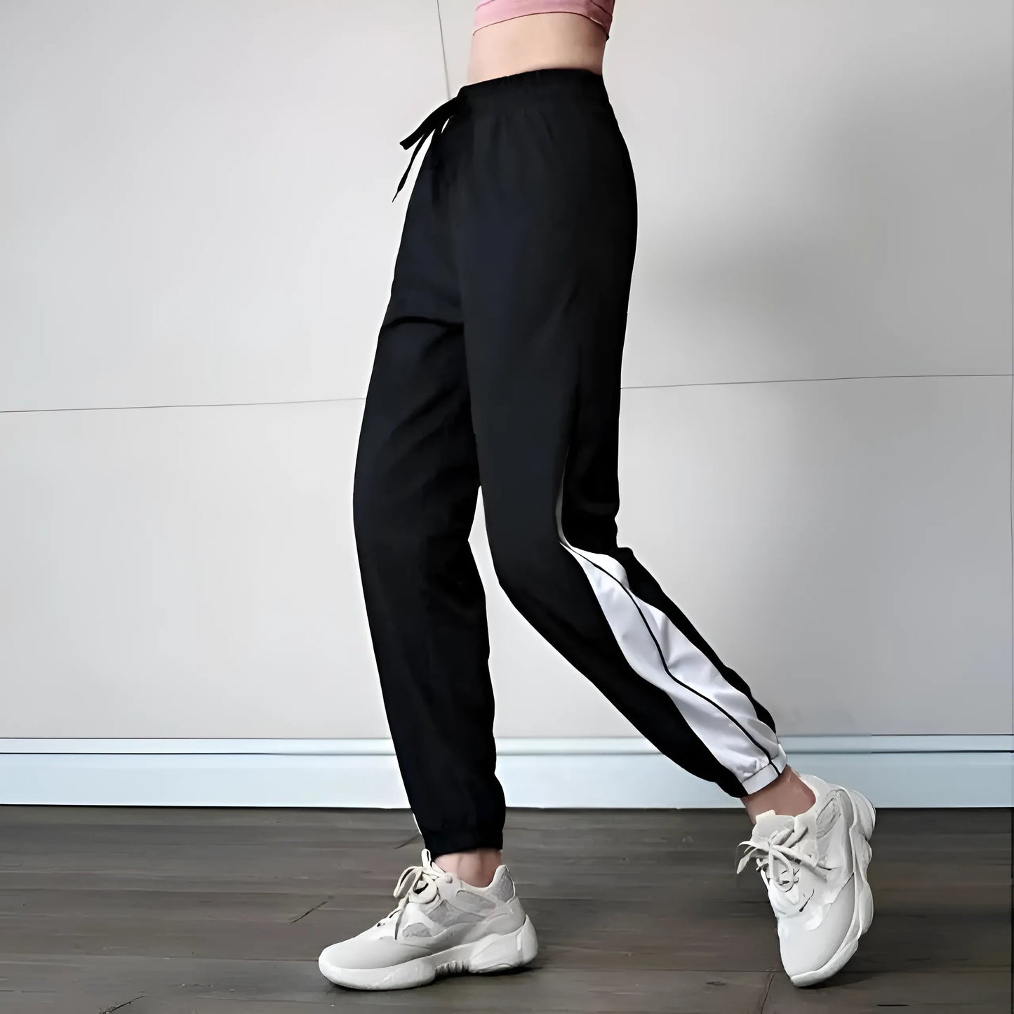 Noir Ensemble de sport avec panneaux latéraux