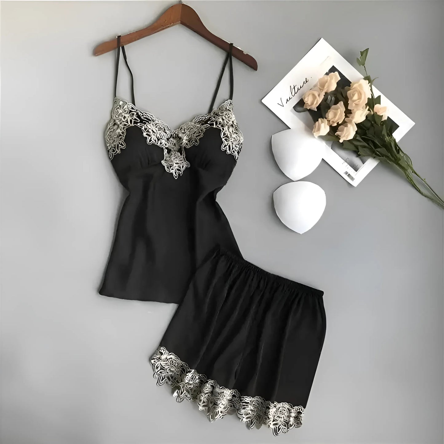 Noir Pyjamas pour femmes avec dentelle florale