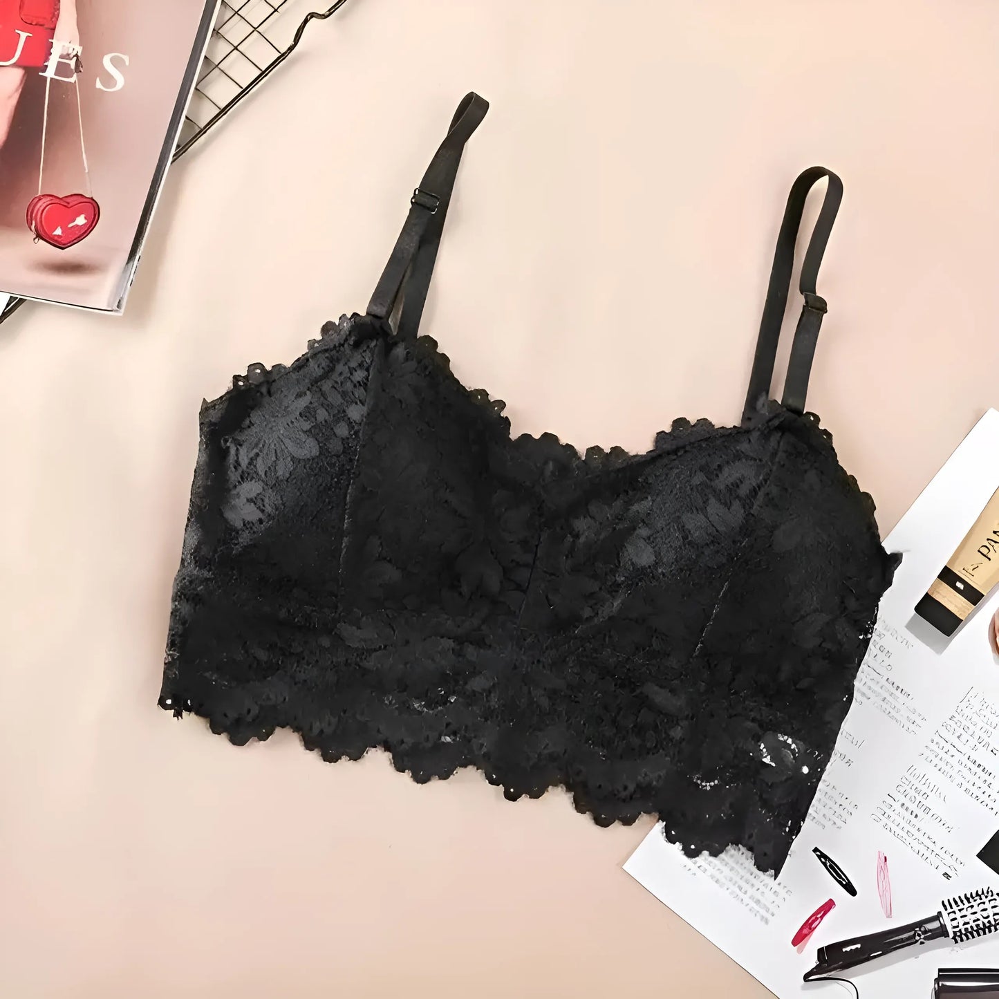 Noir Soutien-gorge en dentelle avec design taille basse