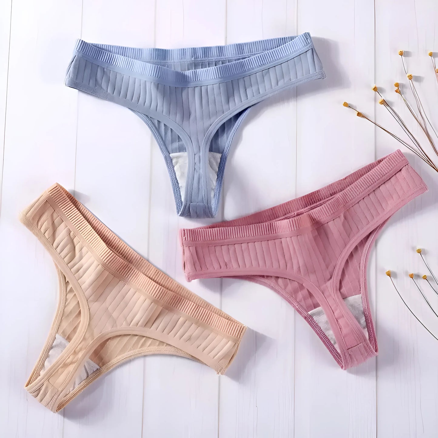 Pulls côtelés classiques avec détail de nœud