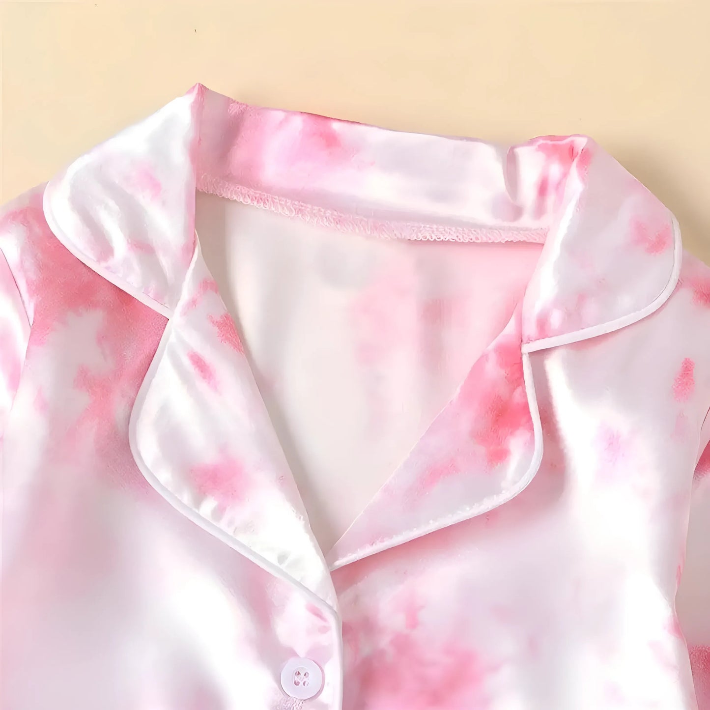 Pyjamas en soie pour enfants
