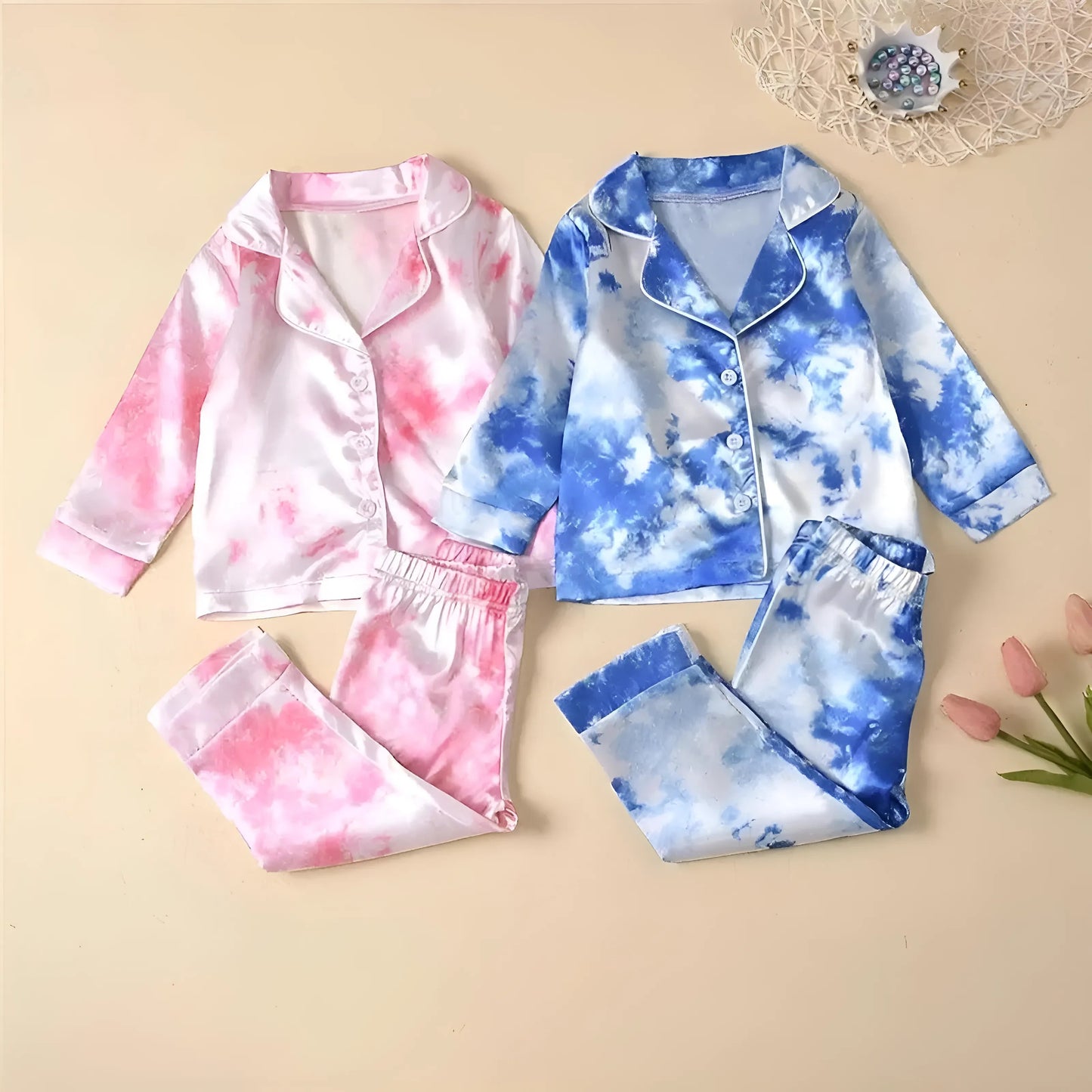 Pyjamas en soie pour enfants