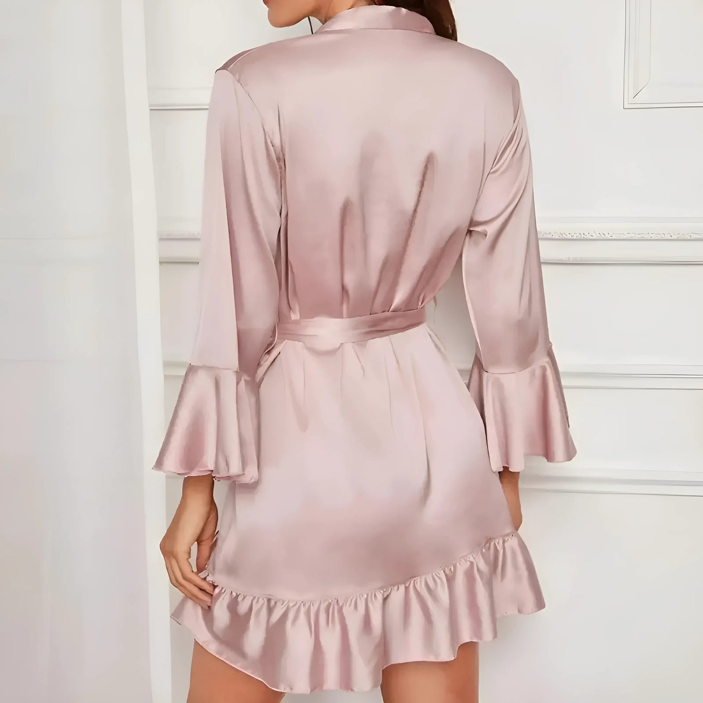 Robe de chambre à volants