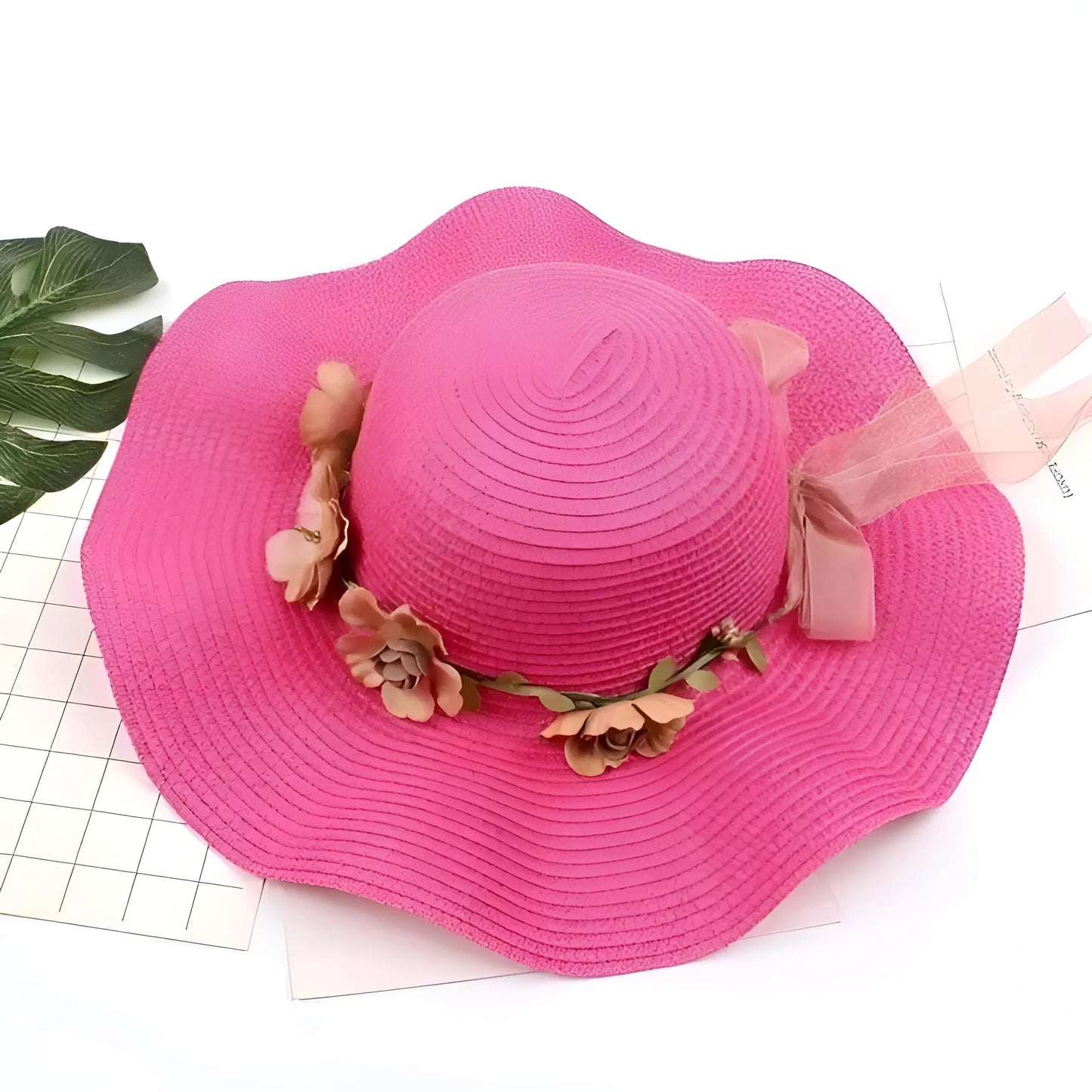 Rose Chapeau de plage fleuri