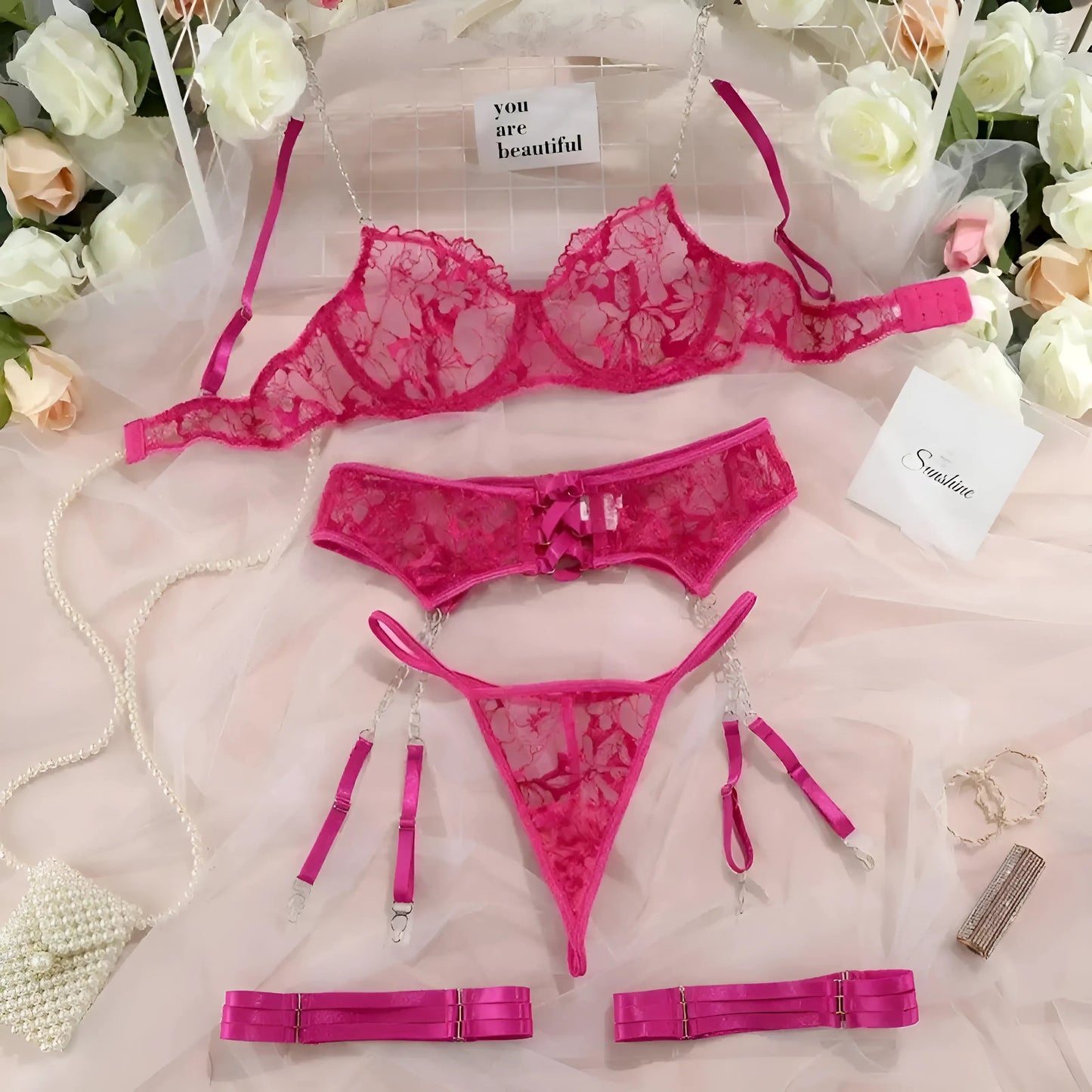 Rose Ensemble de lingerie en dentelle avec chaînes