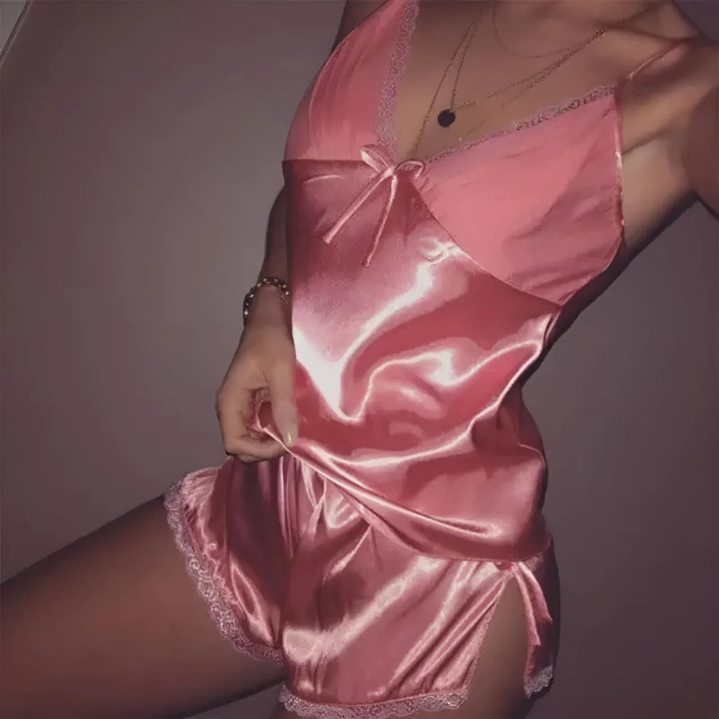 Rose Ensemble de pyjama court en satin pour femmes