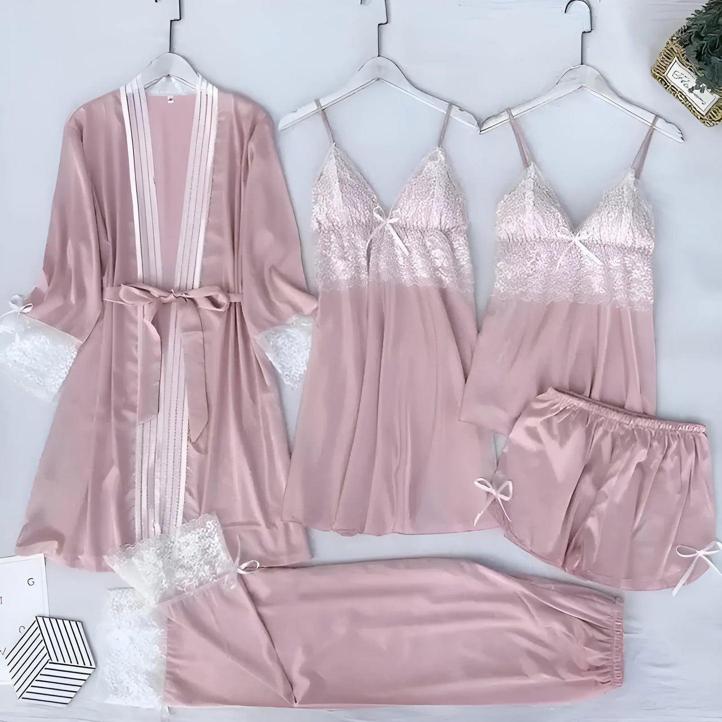 Rose Ensemble de sommeil en satin de cinq pièces