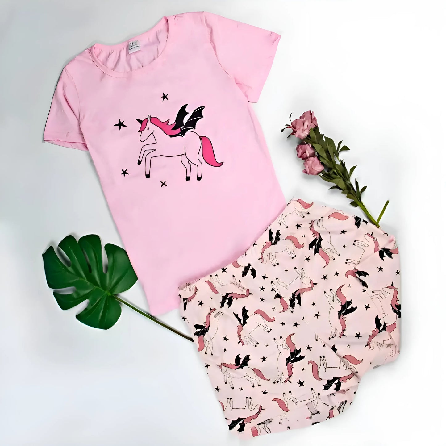 Rose Pyjamas pour femmes avec shorts courts