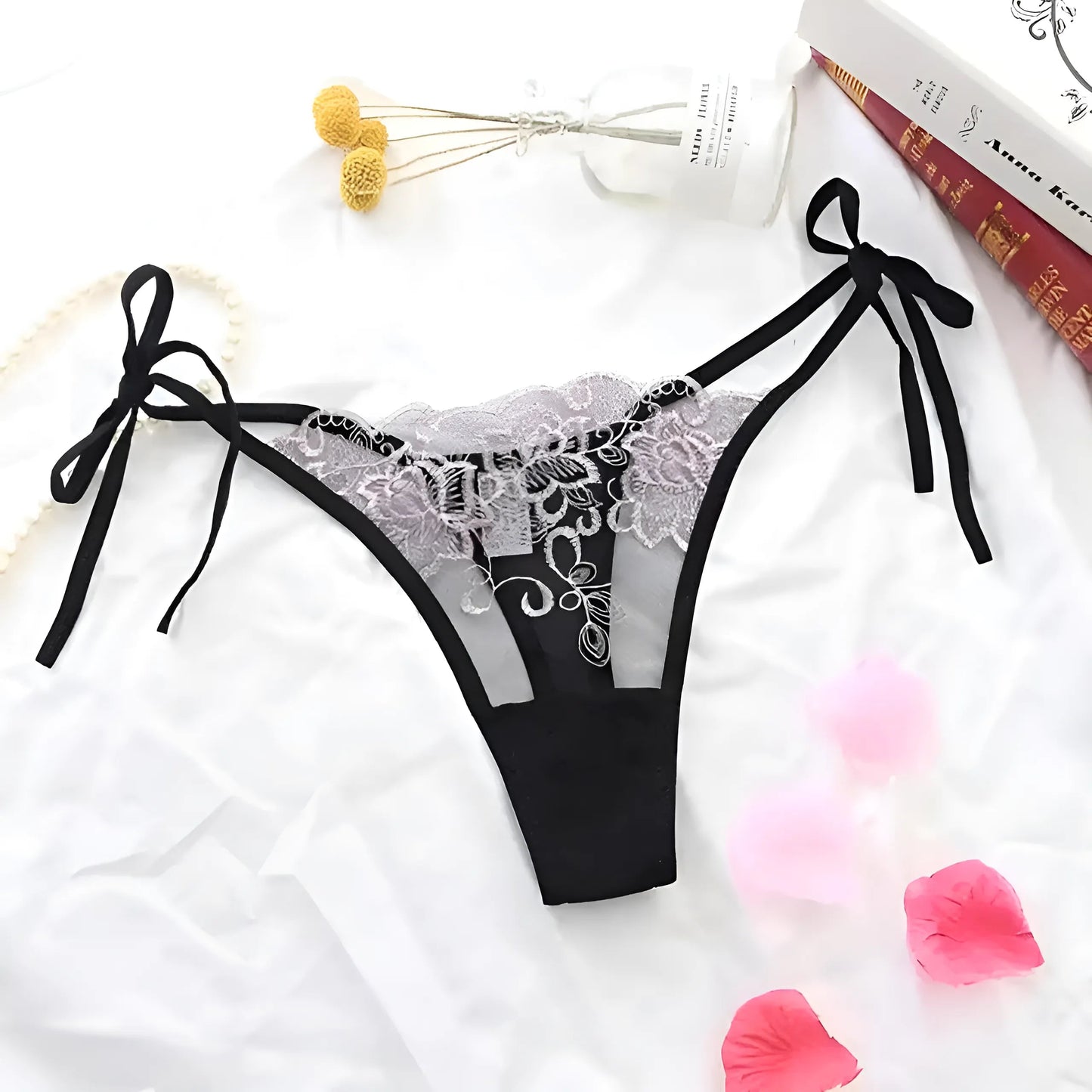 Rose String en dentelle avec liens à la taille