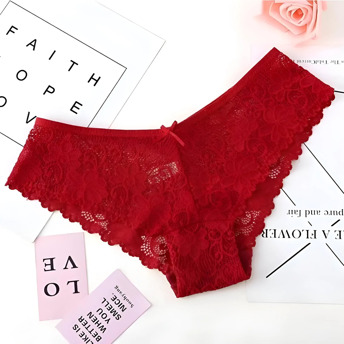 Rouge Culottes en dentelle de couleurs pastel