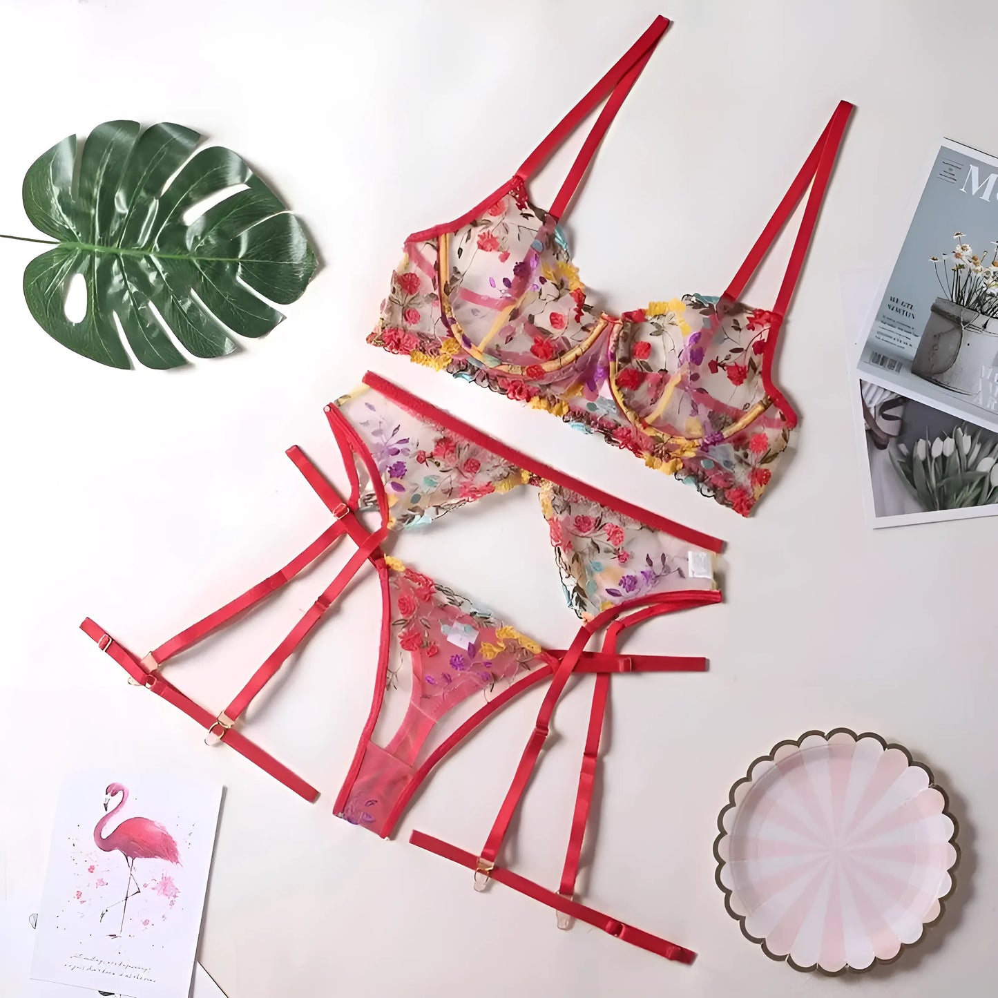 Rouge Ensemble de lingerie en dentelle avec des fleurs brodées
