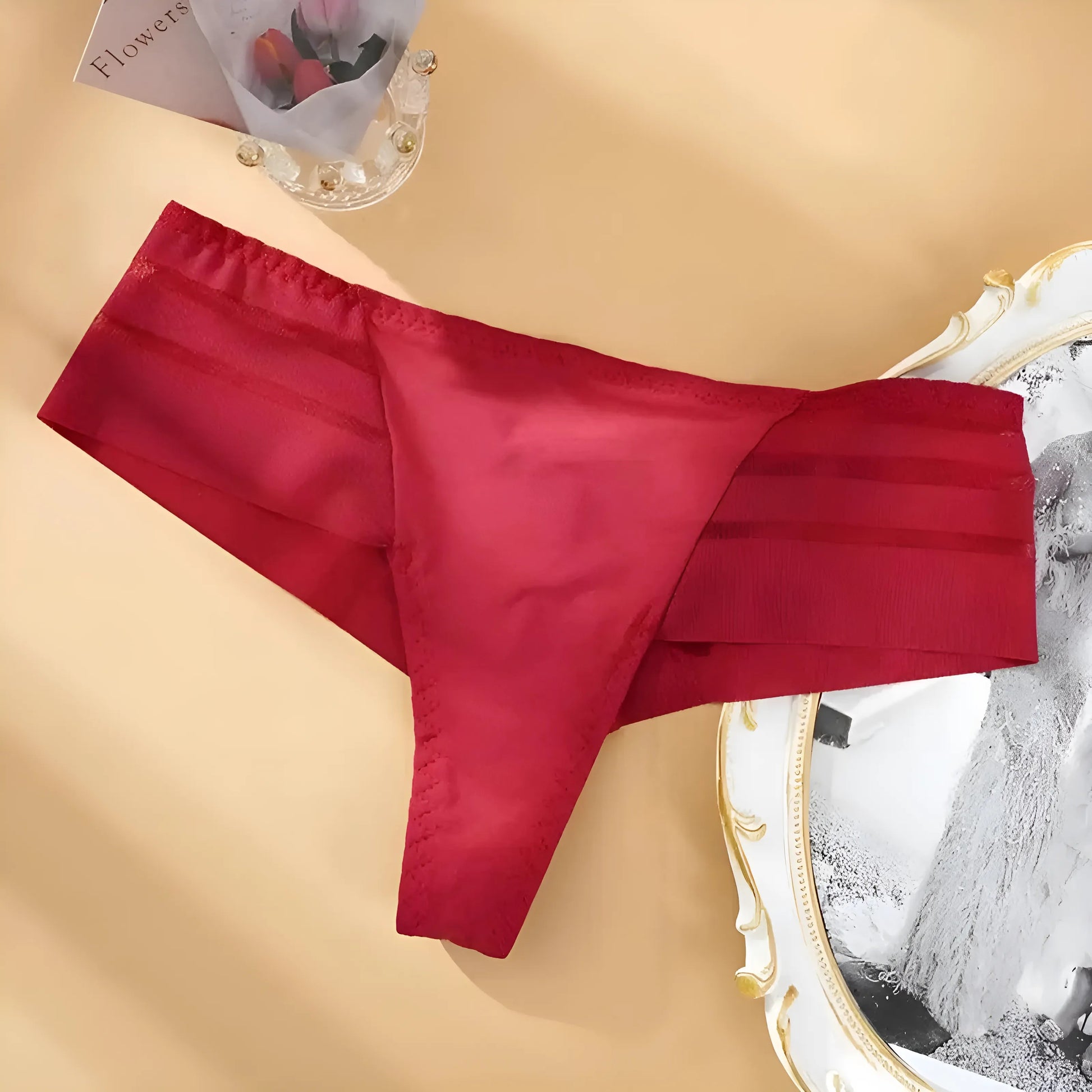 Rouge Fil sans couture fabriqué à partir de matériaux combinés