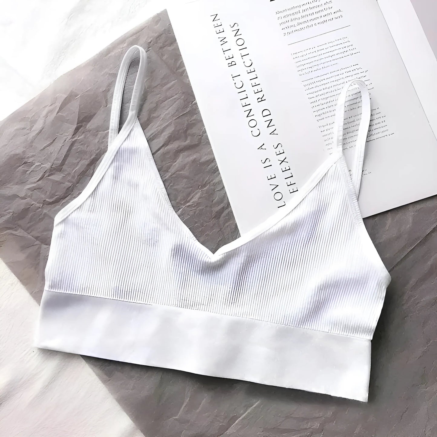 Soutien-gorge à armatures simples