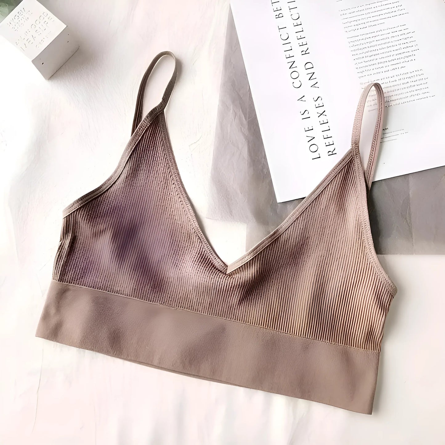 Soutien-gorge à armatures simples