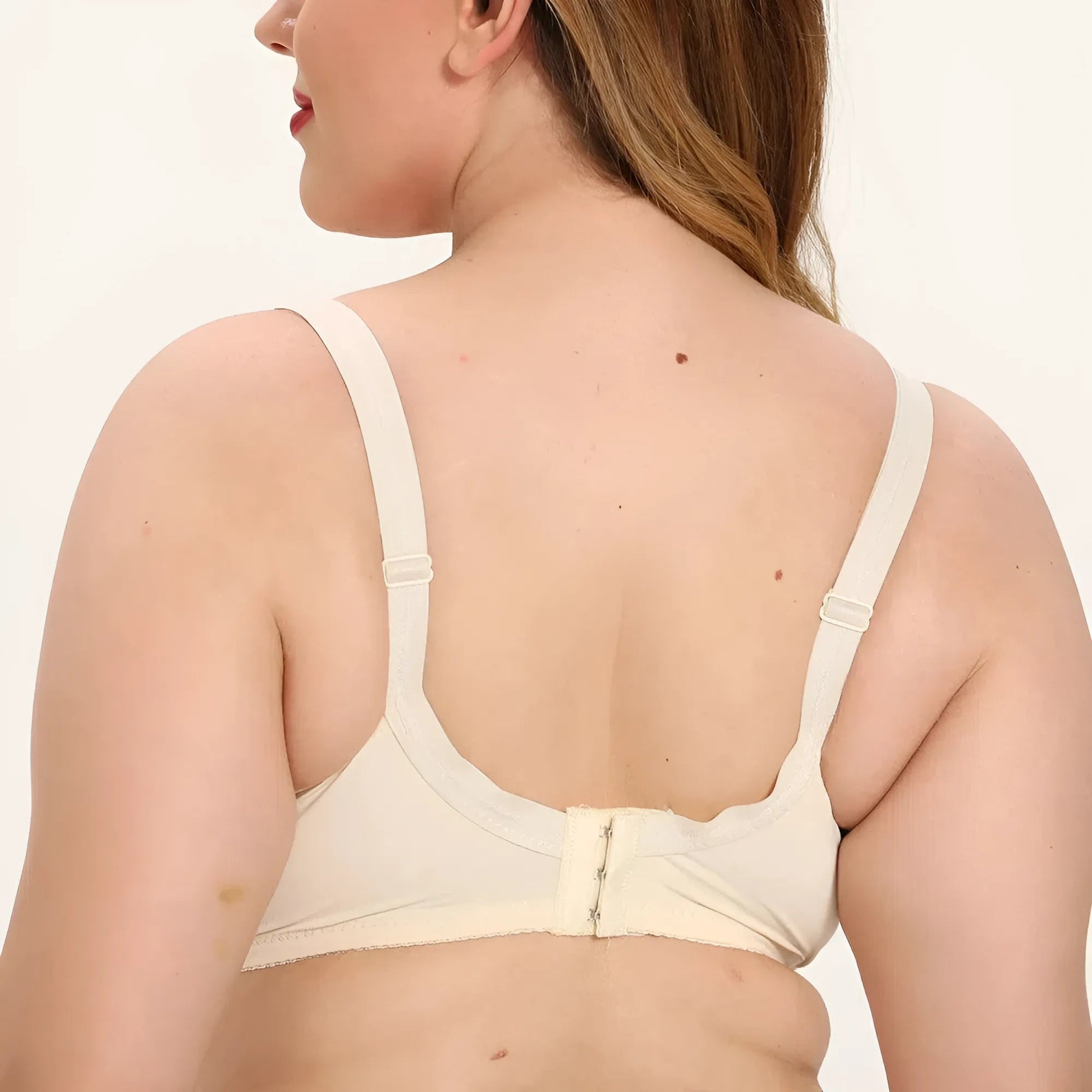 Soutien-gorge en dentelle grandes tailles avec détail en nœud