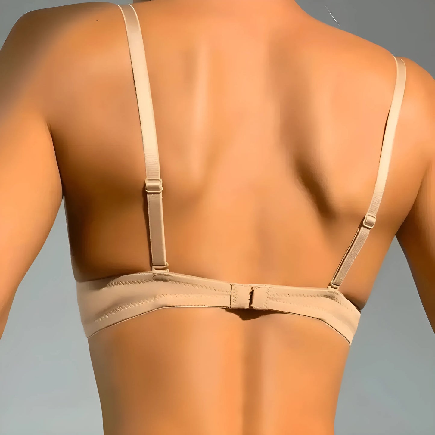 Soutien-gorge push-up avec fermeture dans le dos basse