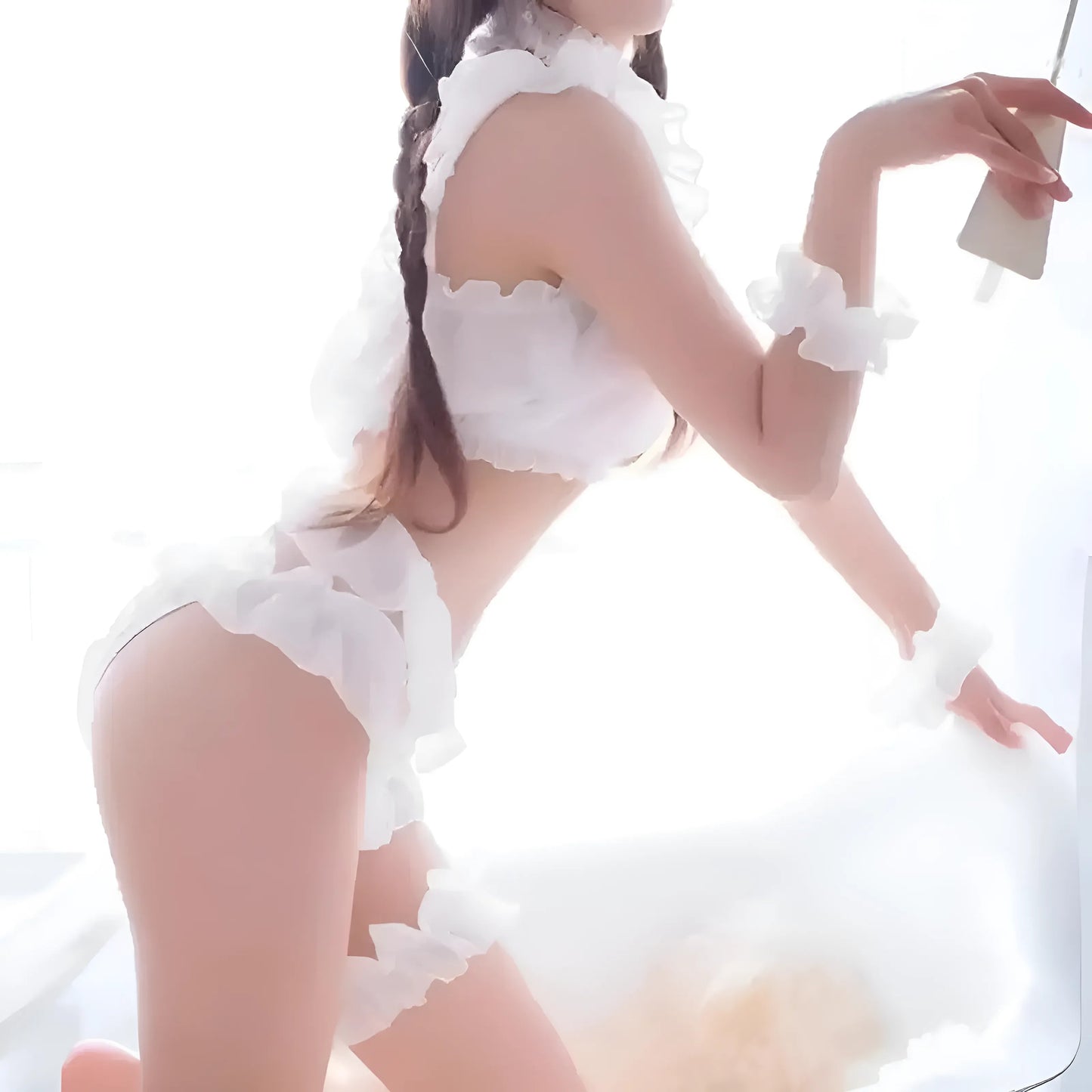 Tenue sensuelle à volants
