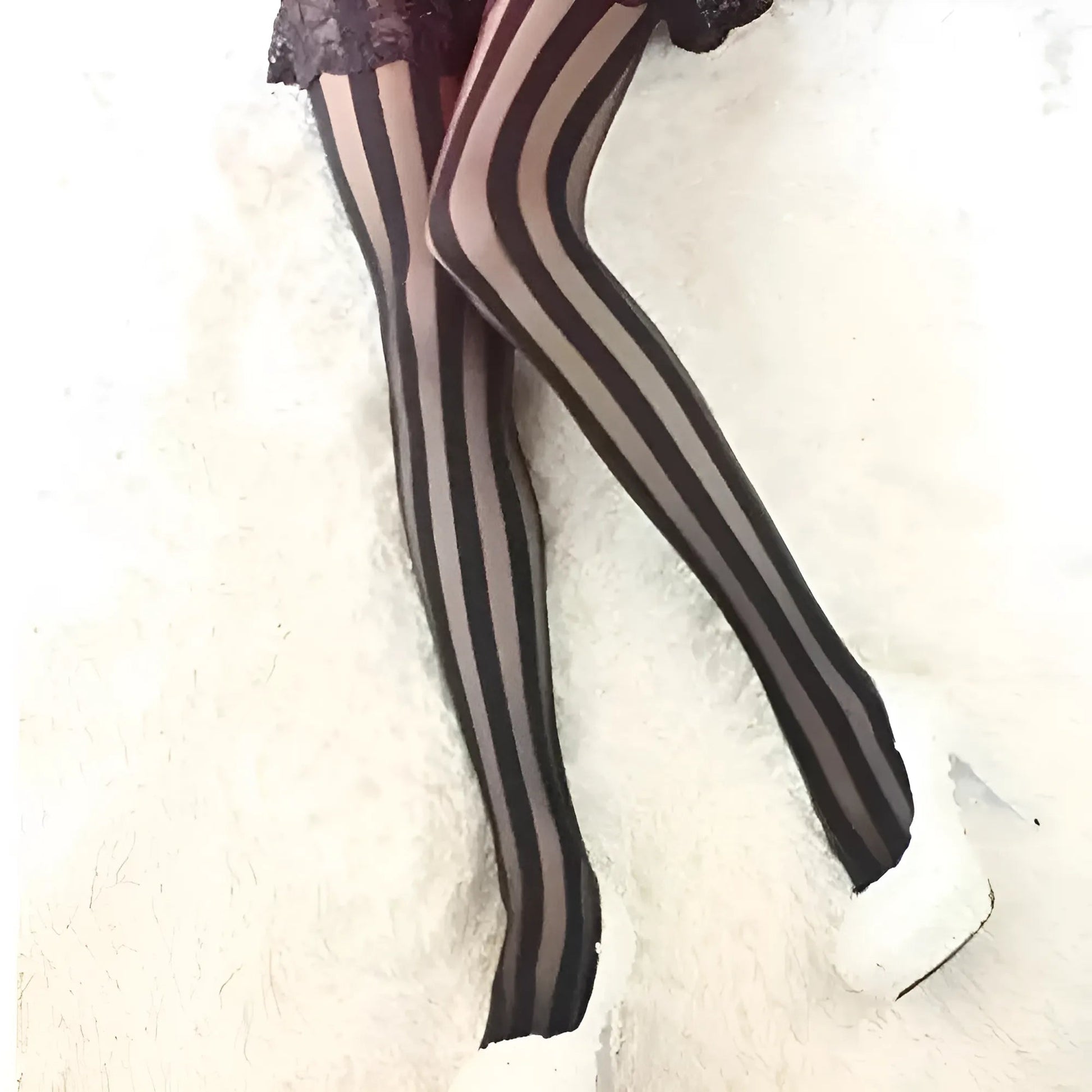 Titre par défaut Collants à rayures verticales