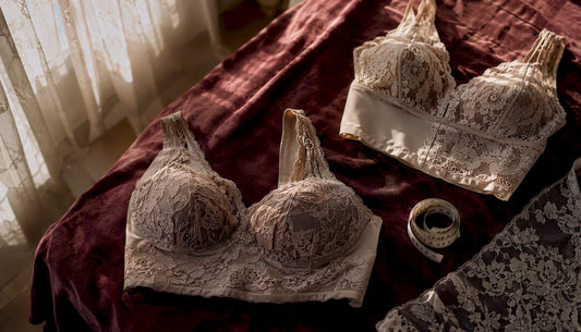 Détail sur les matières et tissus utilisés pour les brassières et bustiers de lingerie