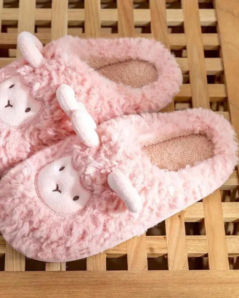 Chaussons en peluche mouton