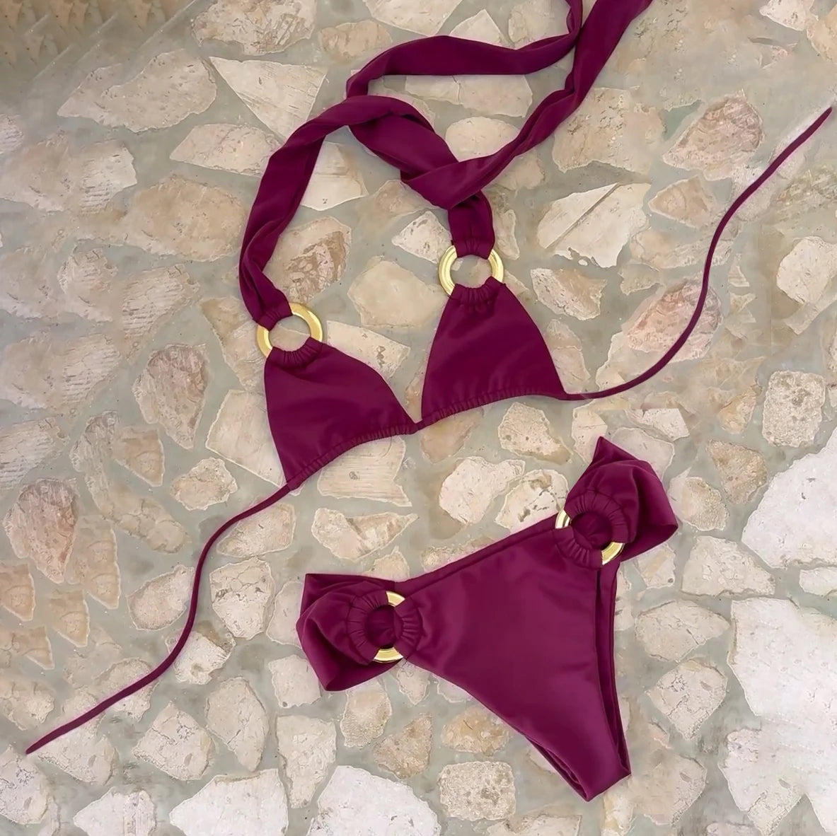 Bikini brillant deux pièces à bretelles réglables